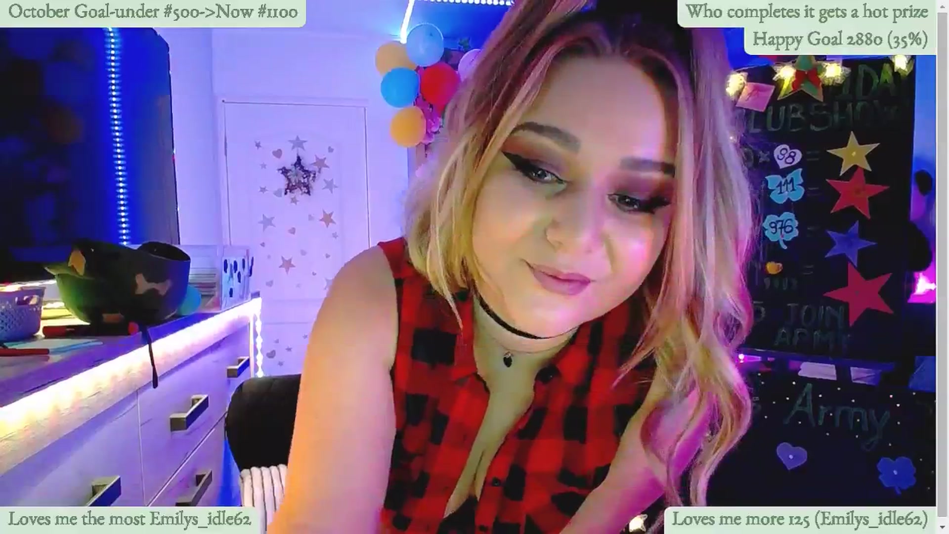 Gallery image thumbnail from Lucky_Emily's myfreecams stream on, 10/14/2025, 09:23 image 12 of 20