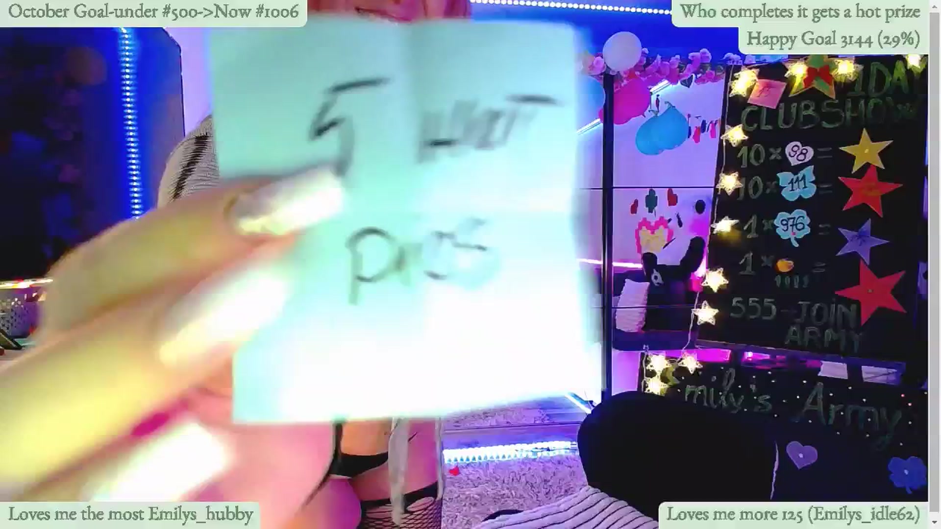 Gallery image thumbnail from Lucky_Emily's myfreecams stream on, 10/17/2025, 09:05 image 13 of 20