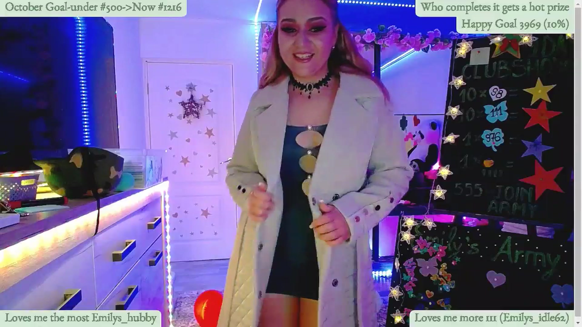 Gallery image thumbnail from Lucky_Emily's myfreecams stream on, 11/11/2025, 10:19 image 7 of 20