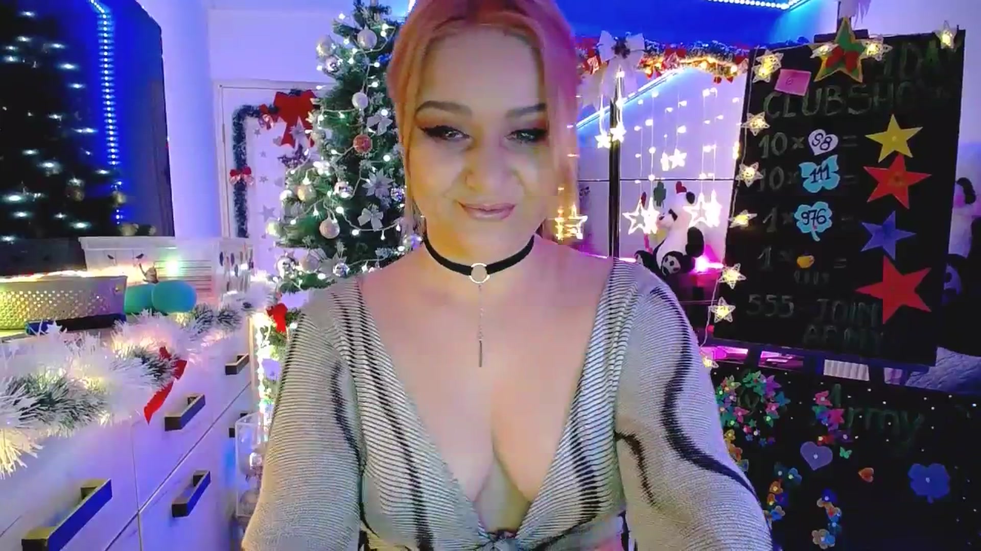 Gallery image thumbnail from Lucky_Emily's myfreecams stream on, 01/05/2026, 10:18 image 6 of 20