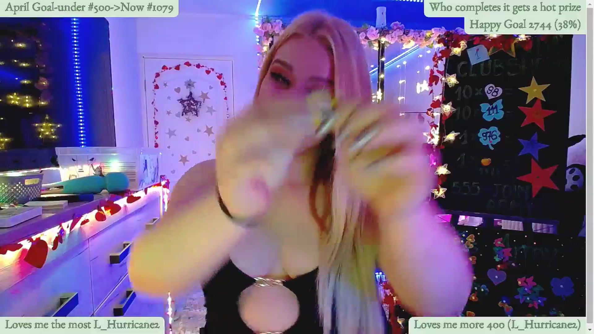 Gallery image thumbnail from Lucky_Emily's myfreecams stream on, 04/06/2026, 09:17 image 3 of 20