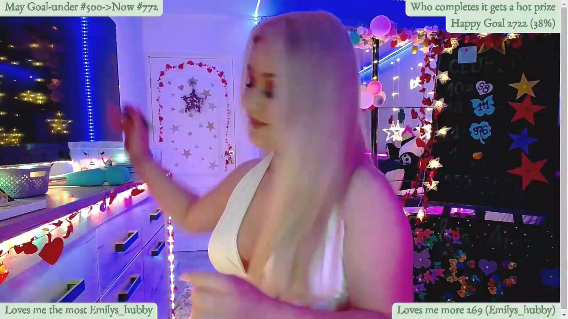 Gallery image thumbnail from Lucky_Emily's myfreecams stream on, 06/08/2026, 09:14 image 16 of 20