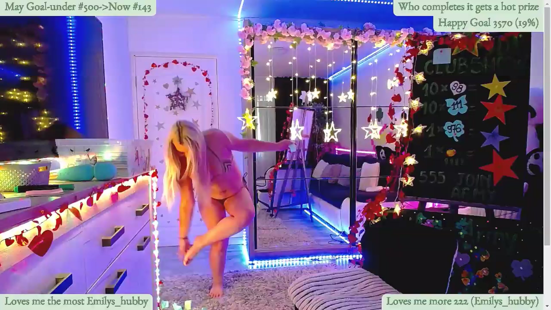 Gallery image thumbnail from Lucky_Emily's myfreecams stream on, 07/01/2026, 09:20 image 10 of 20