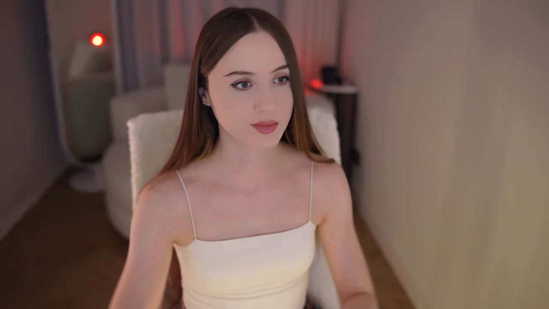 Gallery image thumbnail from Lucky_J's myfreecams stream on, 05/11/2026, 10:16 image 2 of 20