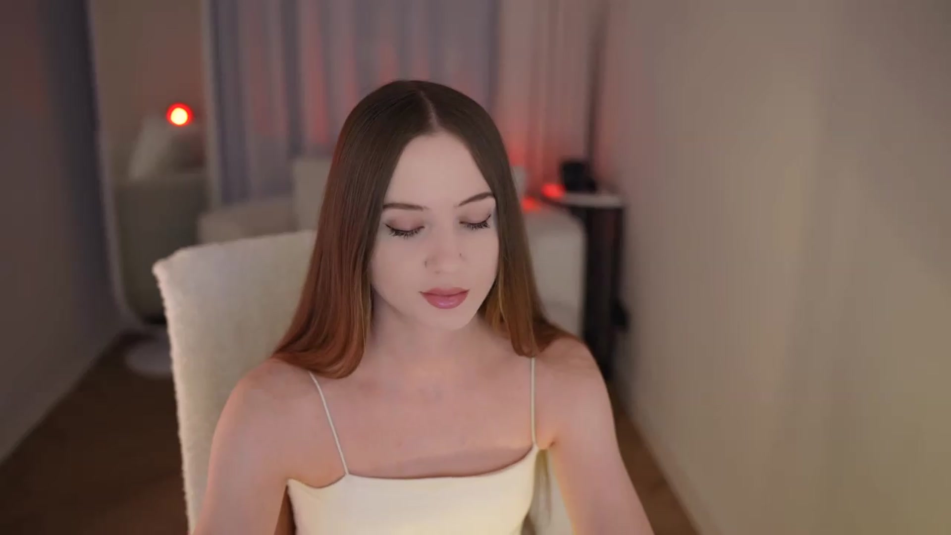 Gallery image thumbnail from Lucky_J's myfreecams stream on, 05/11/2026, 12:07 image 2 of 20