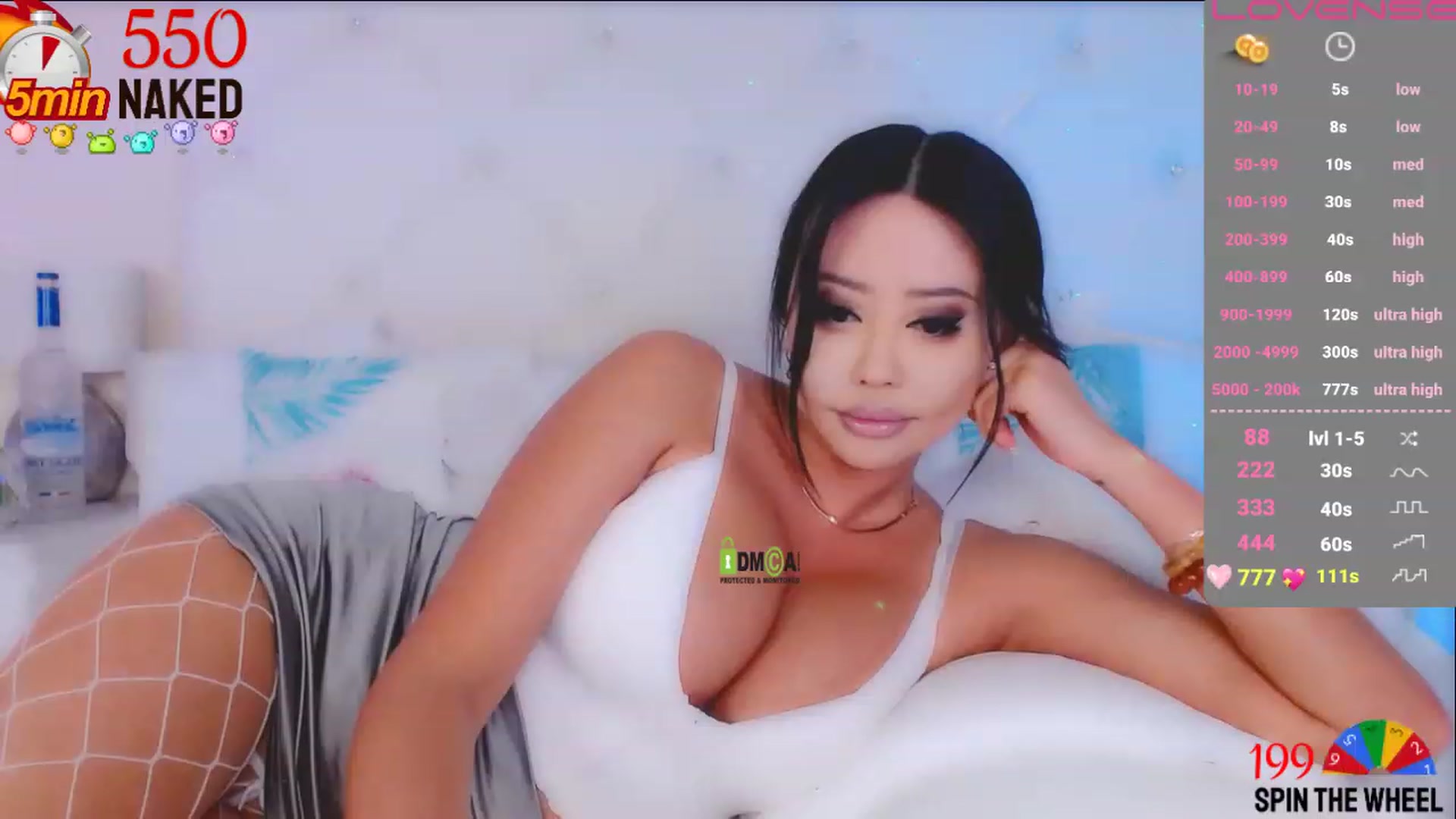 Gallery image thumbnail from Lucky_Star888's myfreecams stream on, 11/11/2023, 11:11 image 15 of 20