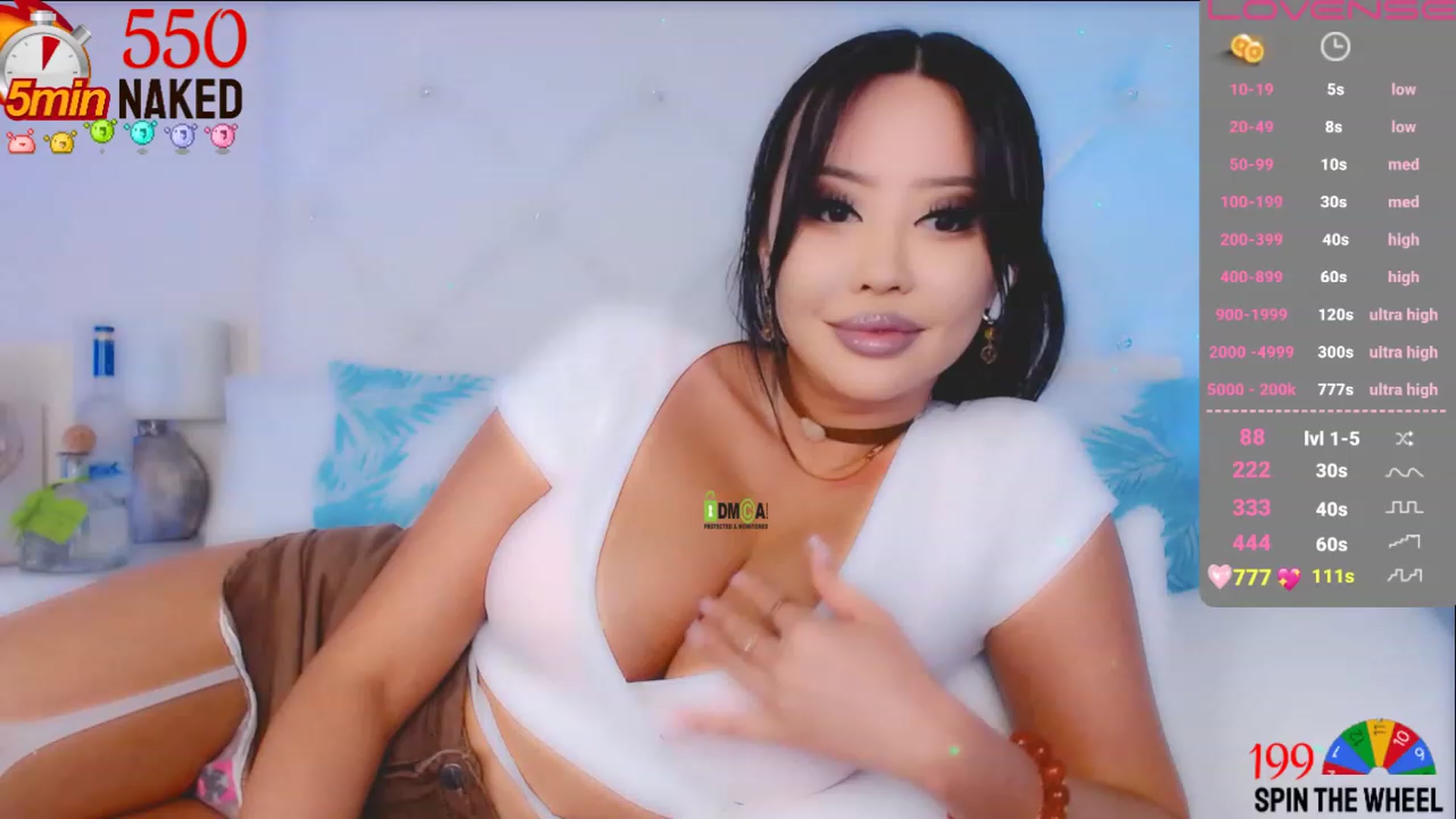 Gallery image thumbnail from Lucky_Star888's myfreecams stream on, 11/15/2023, 07:44 image 8 of 20