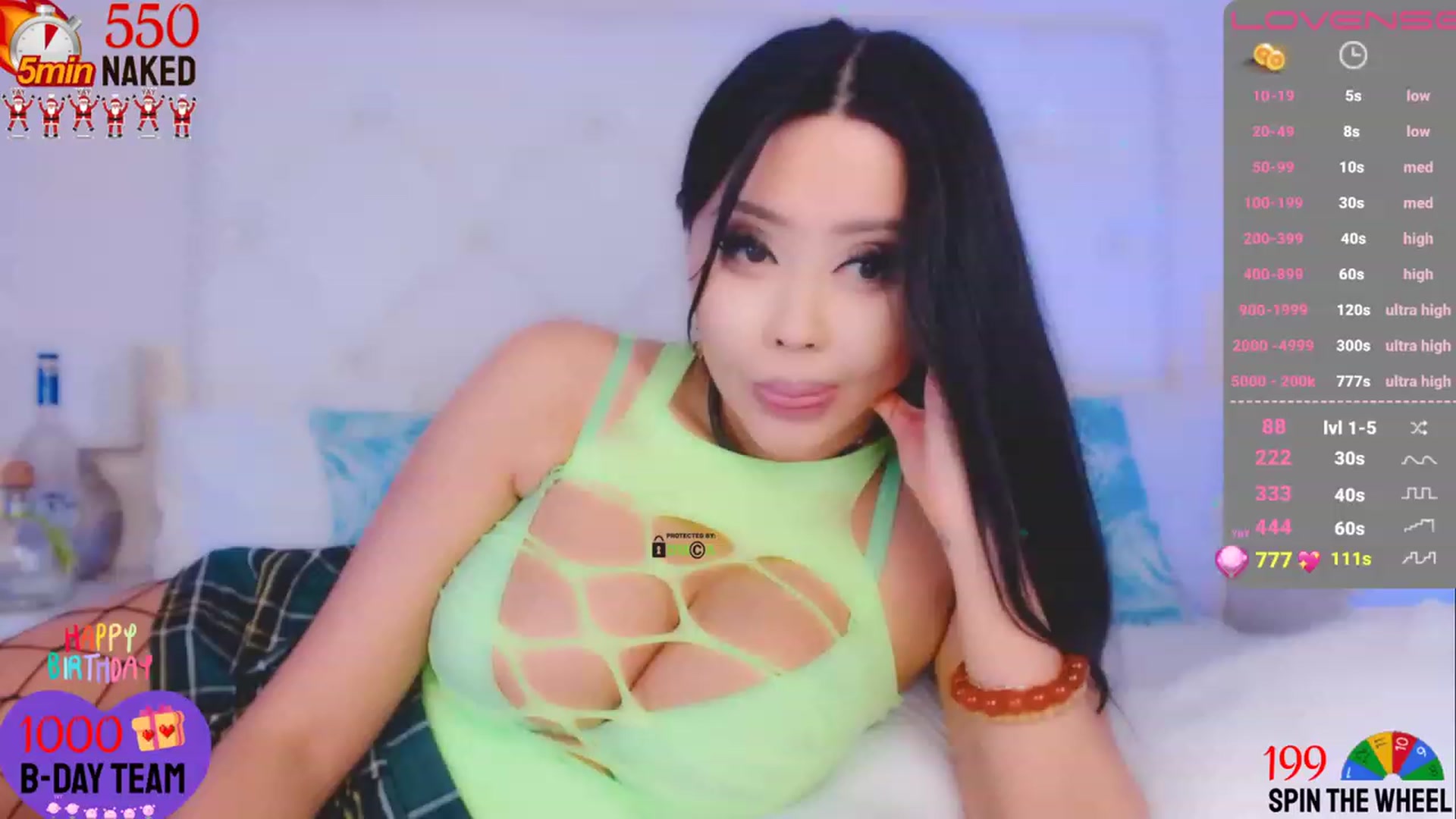 Gallery image thumbnail from Lucky_Star888's myfreecams stream on, 01/06/2024, 10:25 image 19 of 20