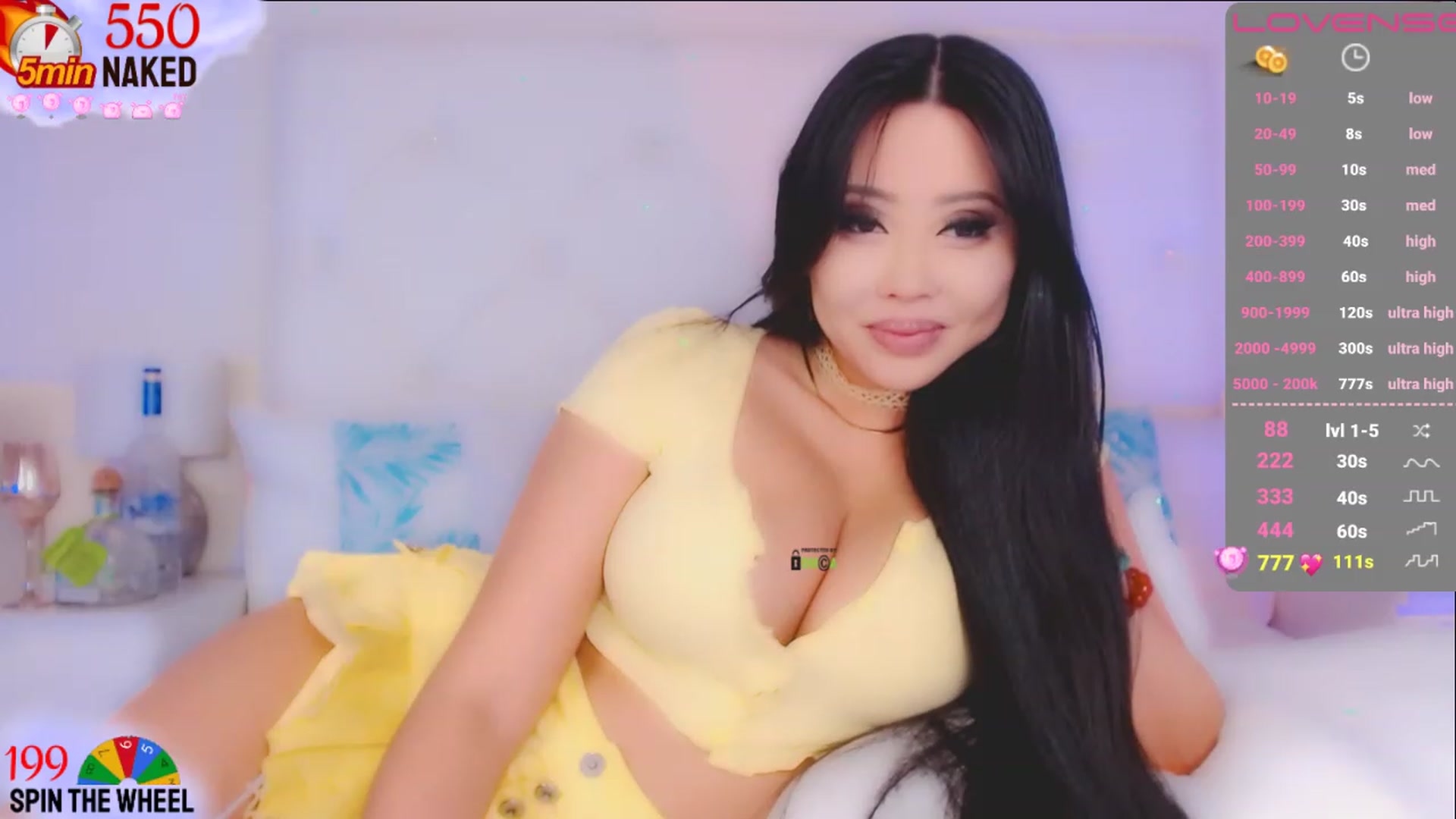 Gallery image thumbnail from Lucky_Star888's myfreecams stream on, 02/11/2024, 10:12 image 18 of 20