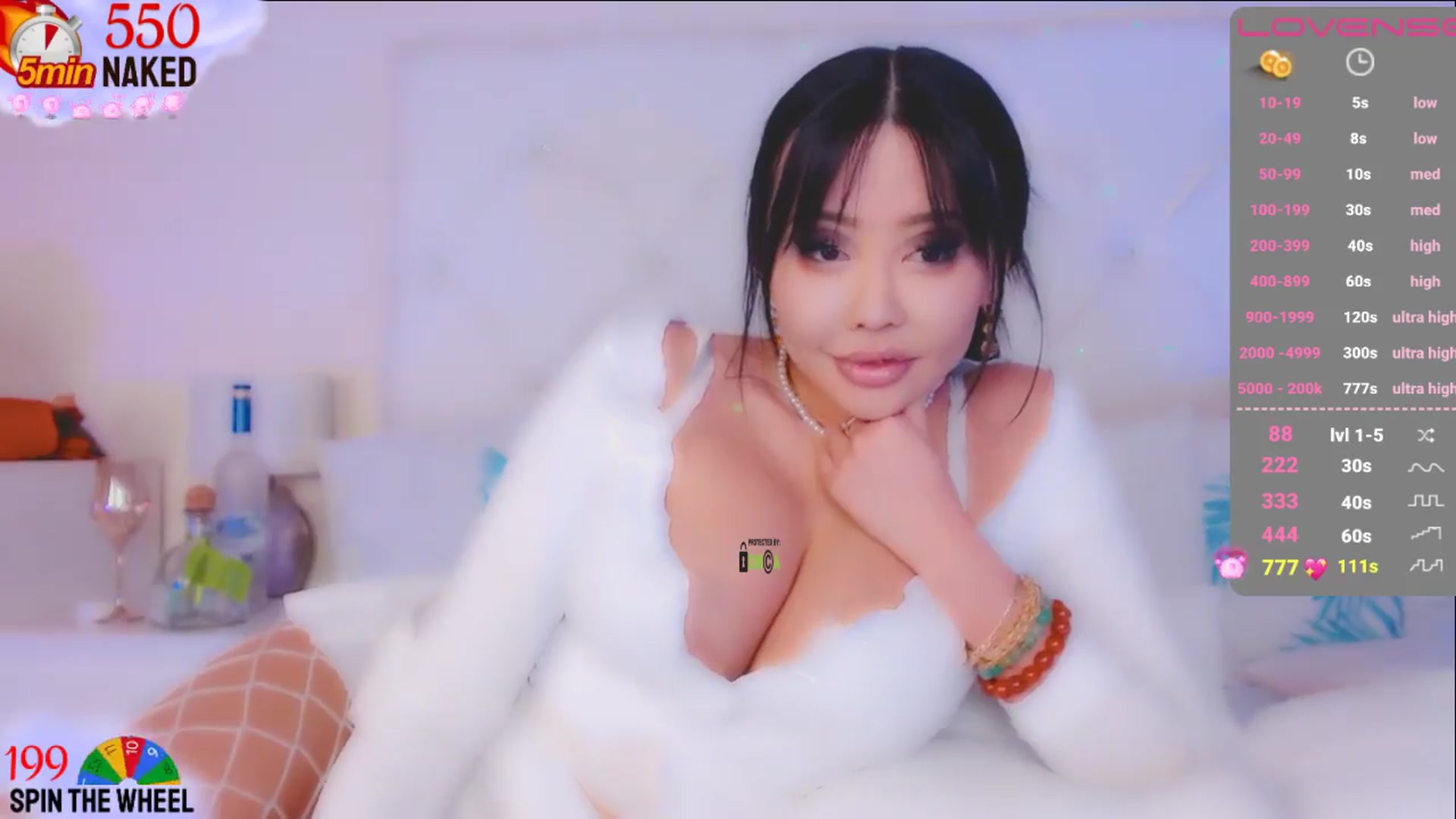 Gallery image thumbnail from Lucky_Star888's myfreecams stream on, 03/24/2024, 10:11 image 12 of 20