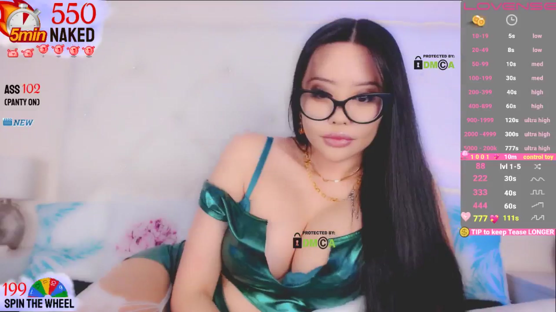 Gallery image thumbnail from Lucky_Star888's myfreecams stream on, 10/05/2024, 12:50 image 17 of 20