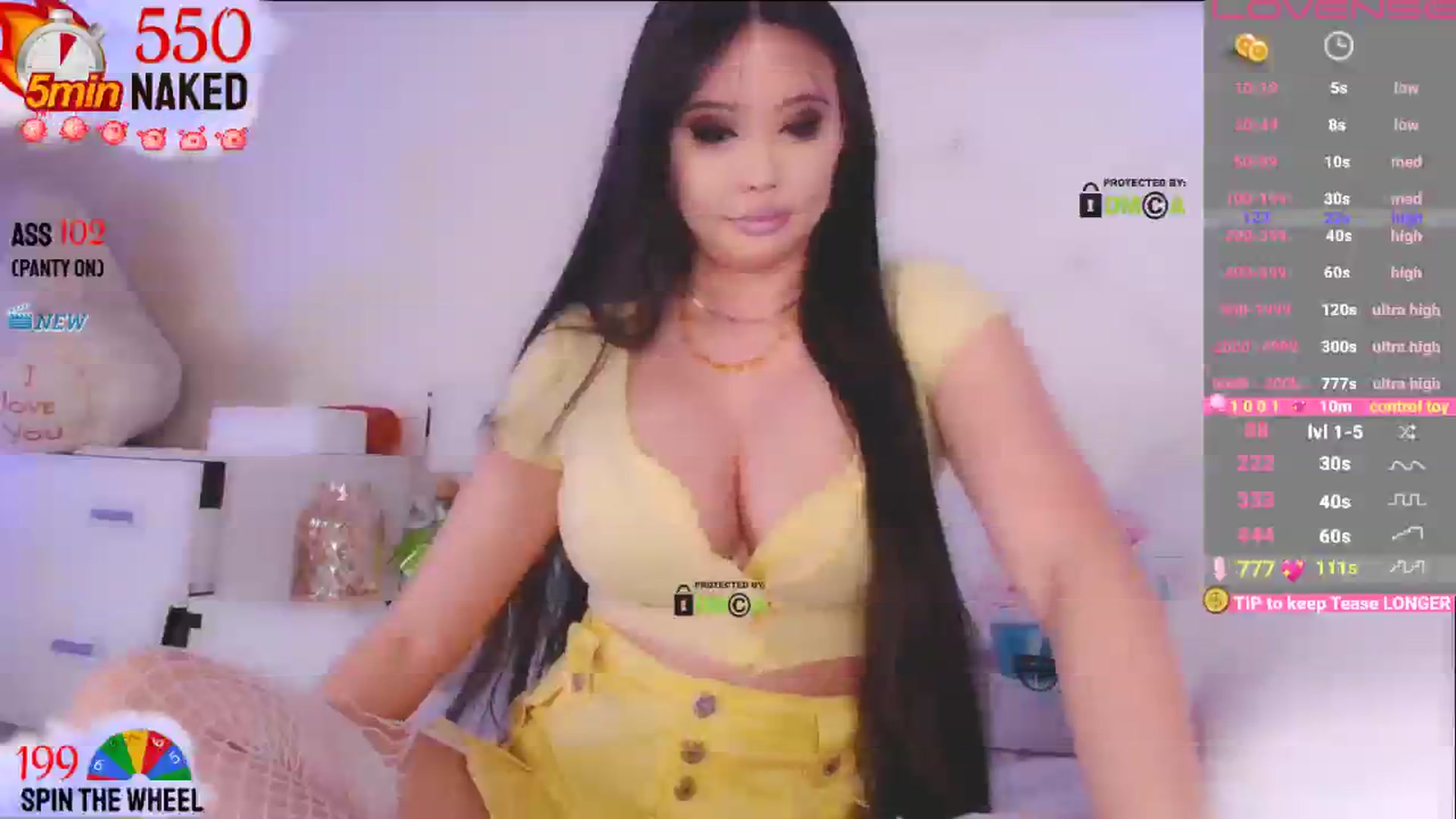 Gallery image thumbnail from Lucky_Star888's myfreecams stream on, 11/18/2024, 09:01 image 12 of 20