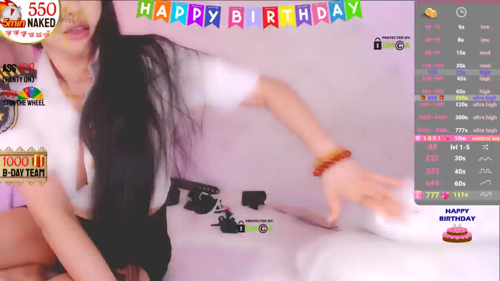 Gallery image thumbnail from Lucky_Star888's myfreecams stream on, 12/28/2024, 15:20 image 12 of 20