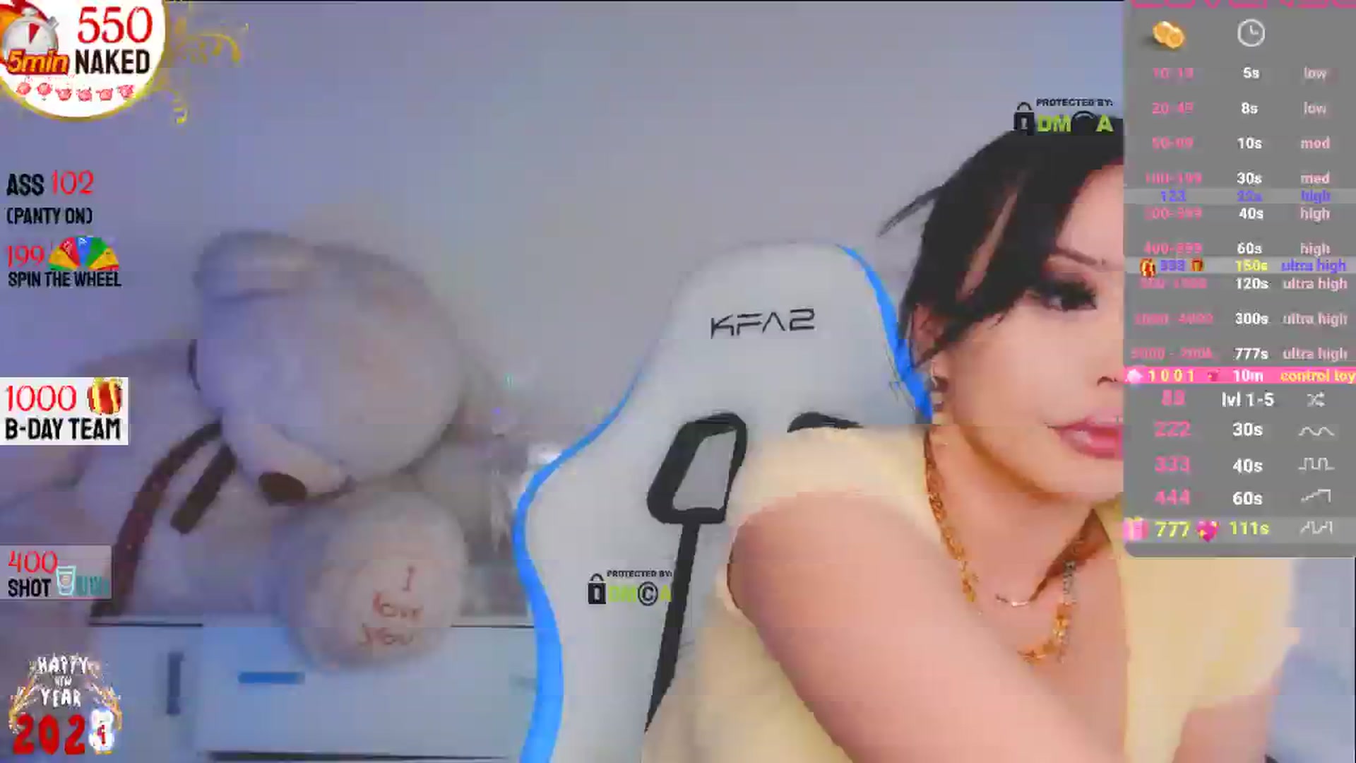 Gallery image thumbnail from Lucky_Star888's myfreecams stream on, 01/02/2025, 12:52 image 12 of 20