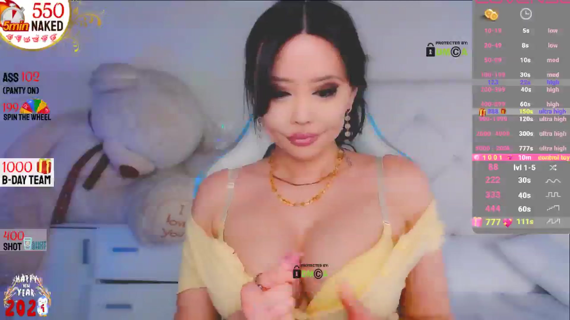 Gallery image thumbnail from Lucky_Star888's myfreecams stream on, 01/02/2025, 12:52 image 16 of 20