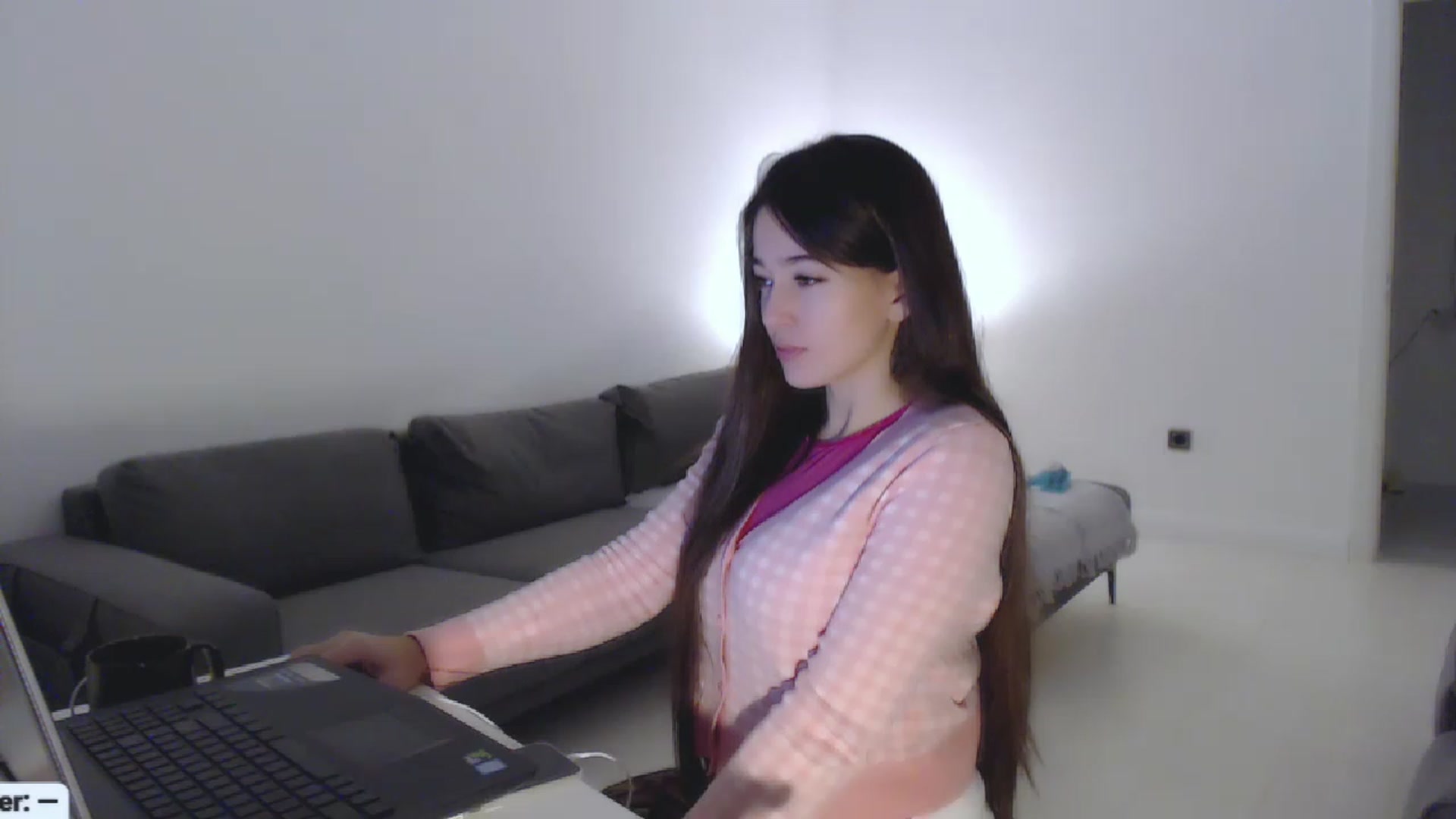 Gallery image thumbnail from Lucky_V's myfreecams stream on, 11/24/2022, 19:41 image 4 of 20