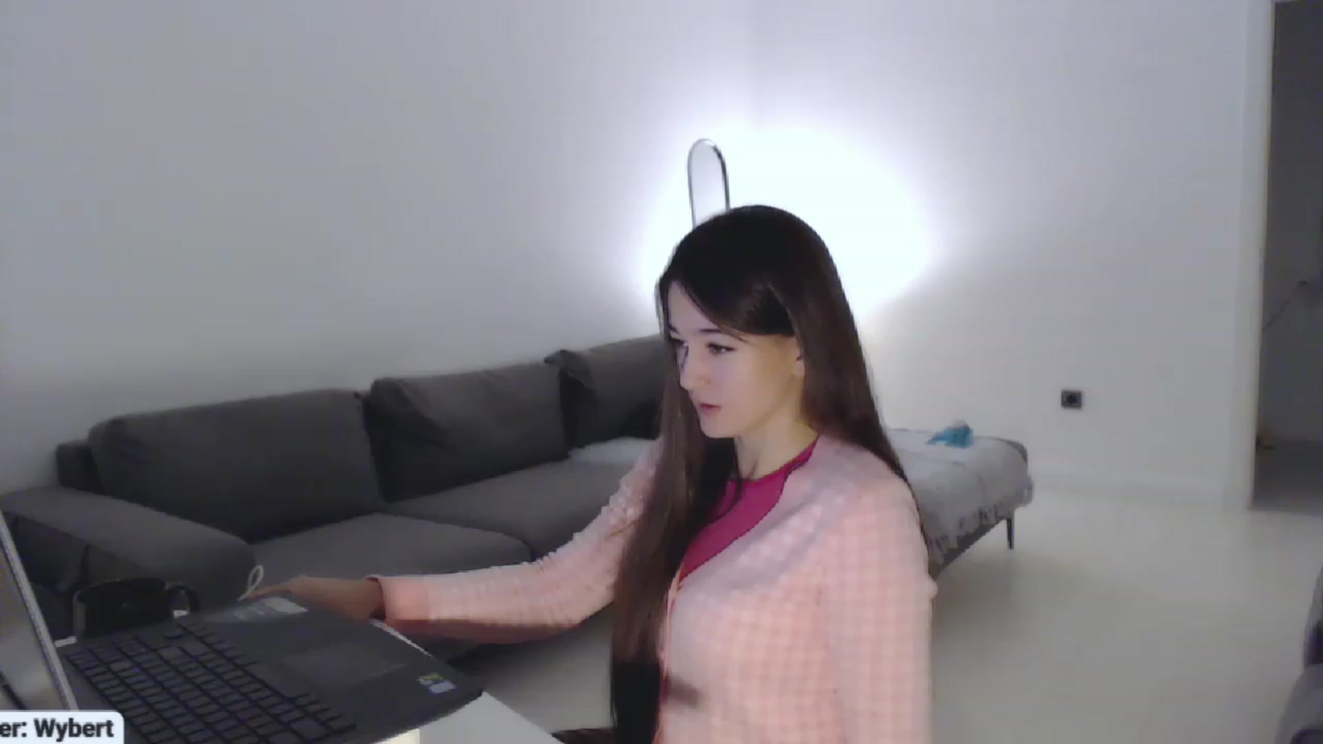 Gallery image thumbnail from Lucky_V's myfreecams stream on, 11/24/2022, 20:09 image 10 of 20