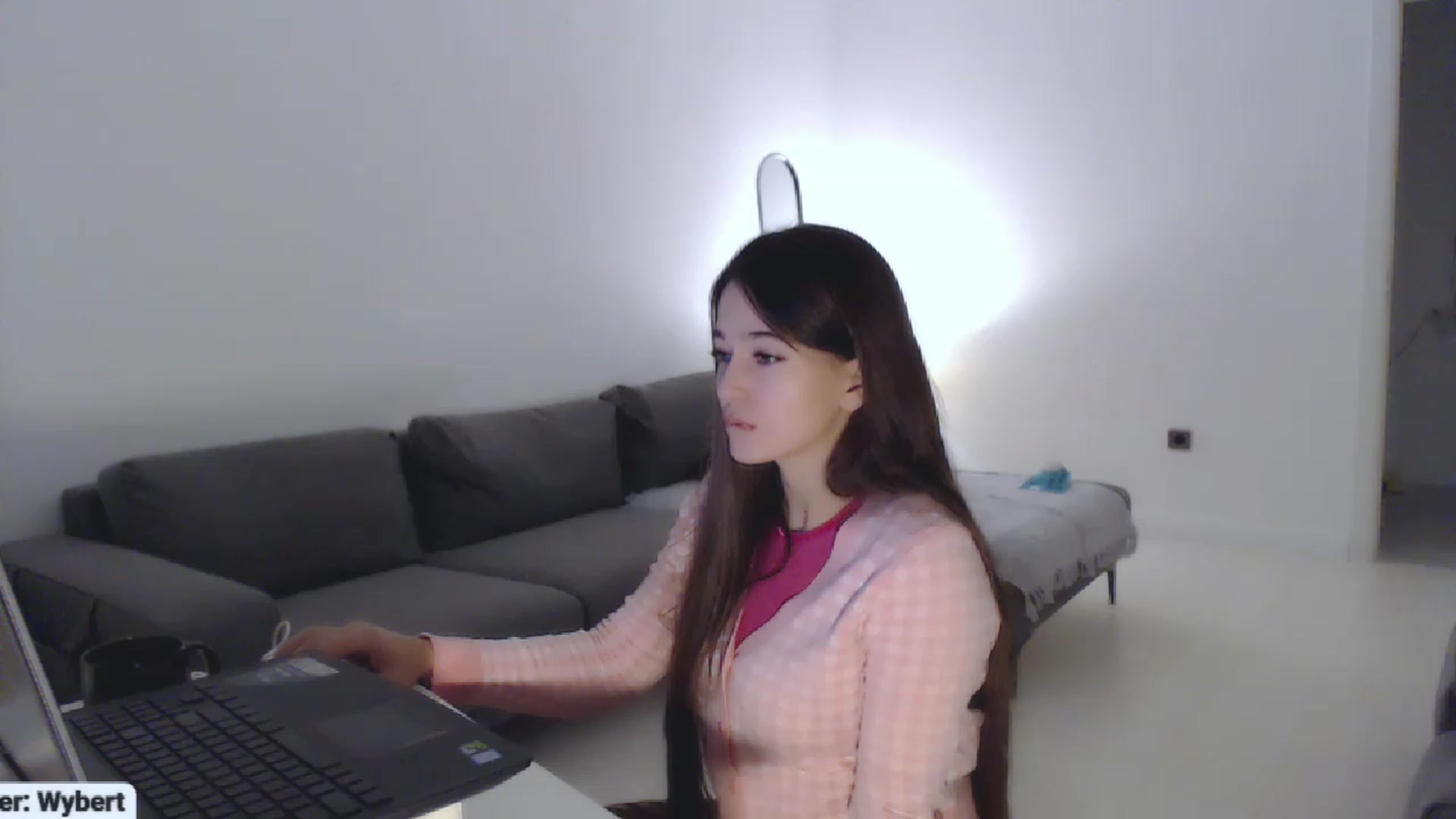 Gallery image thumbnail from Lucky_V's myfreecams stream on, 11/24/2022, 20:09 image 3 of 20