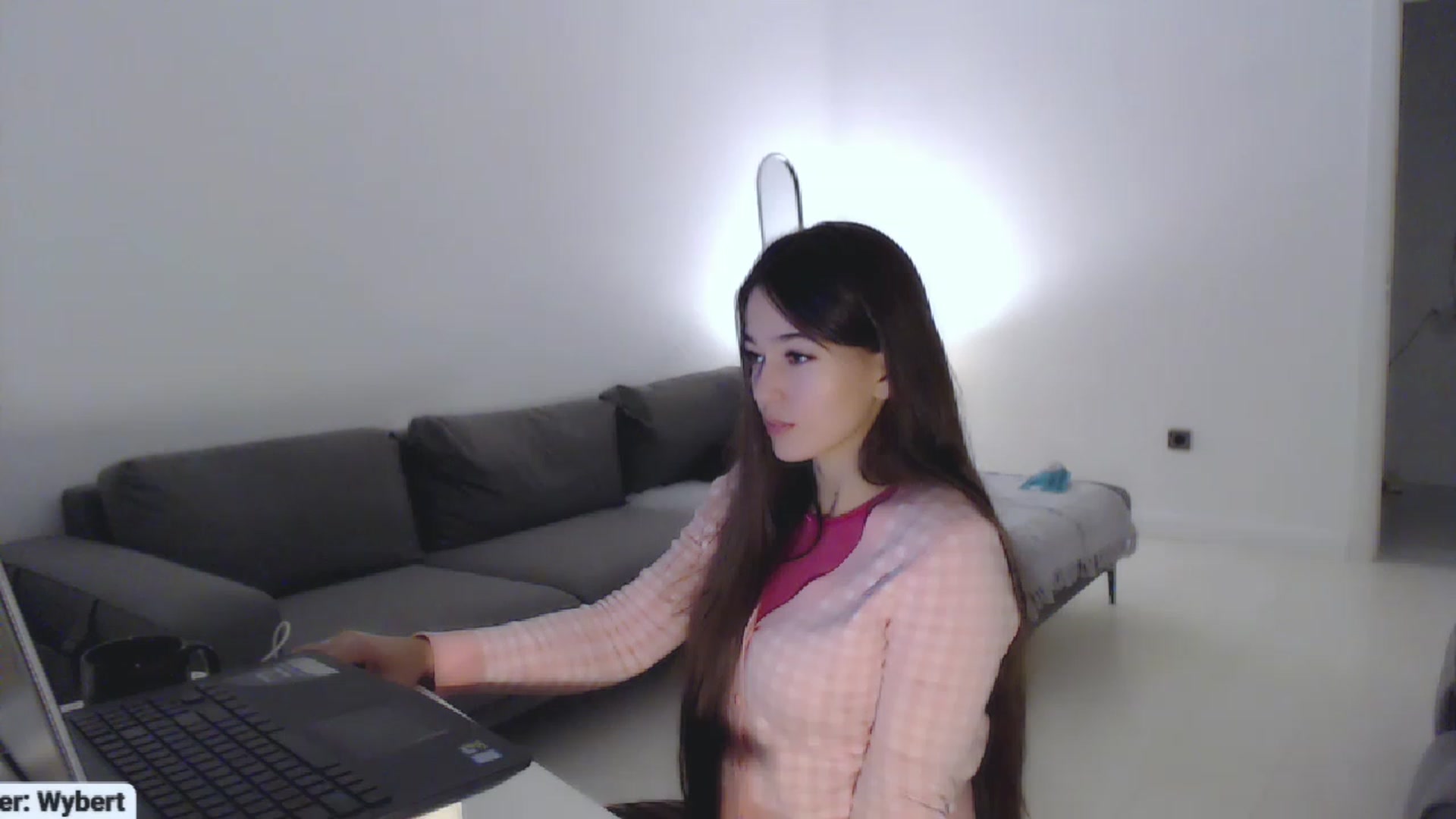 Gallery image thumbnail from Lucky_V's myfreecams stream on, 11/24/2022, 20:09 image 4 of 20