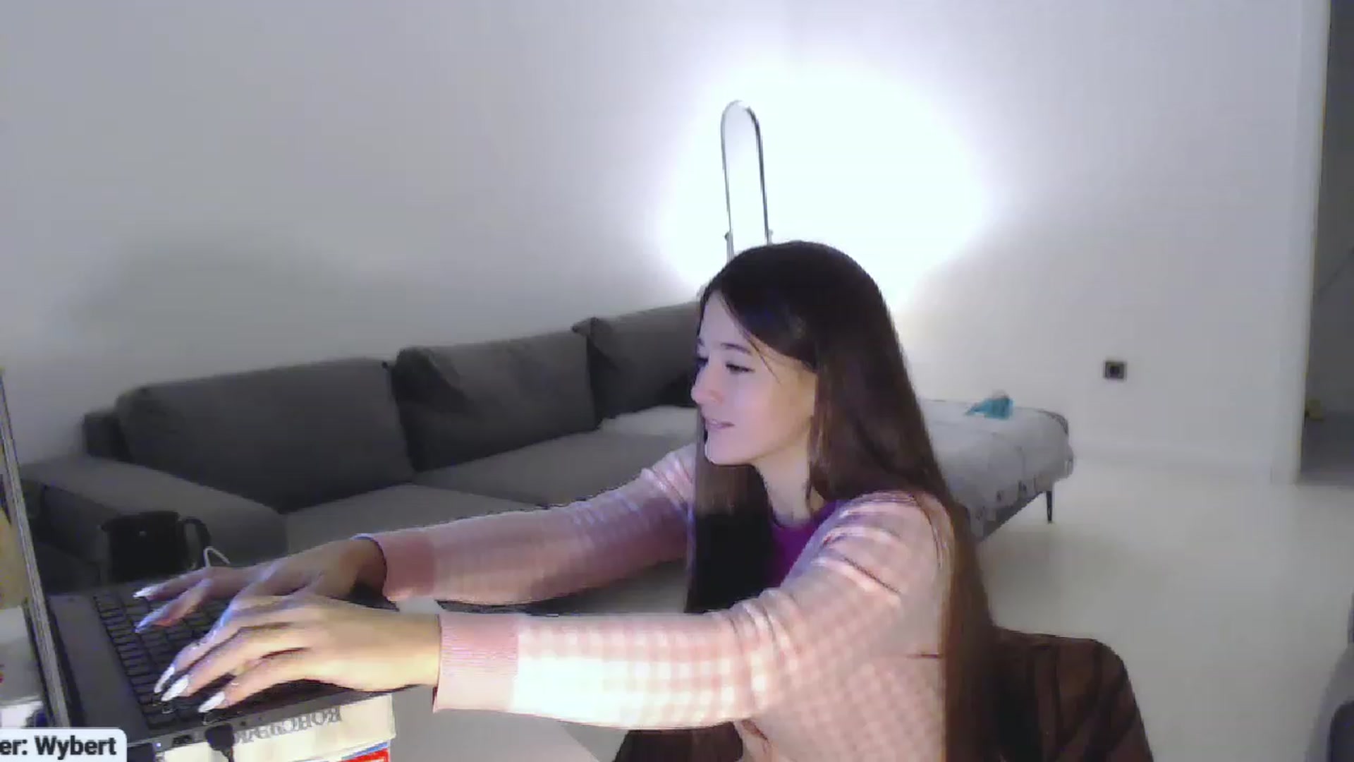 Gallery image thumbnail from Lucky_V's myfreecams stream on, 11/24/2022, 21:40 image 19 of 20
