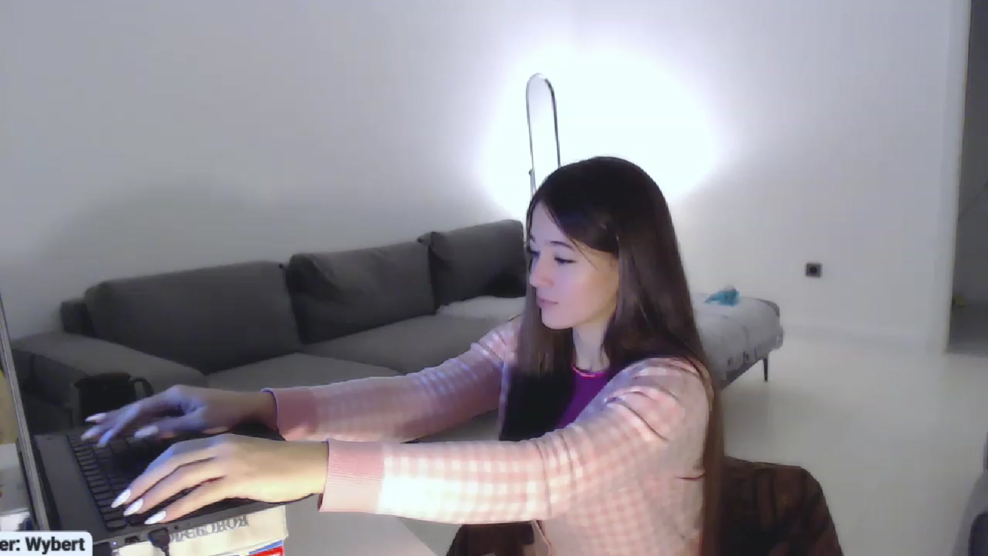 Gallery image thumbnail from Lucky_V's myfreecams stream on, 11/24/2022, 21:40 image 11 of 20