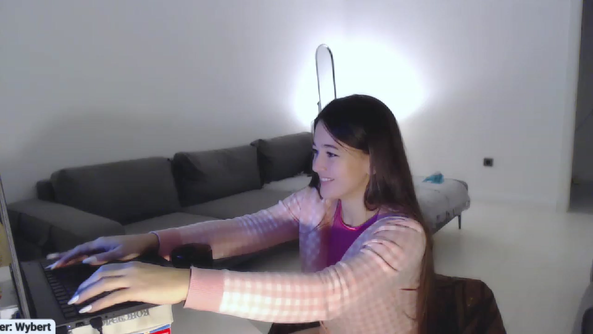 Gallery image thumbnail from Lucky_V's myfreecams stream on, 11/24/2022, 21:40 image 4 of 20