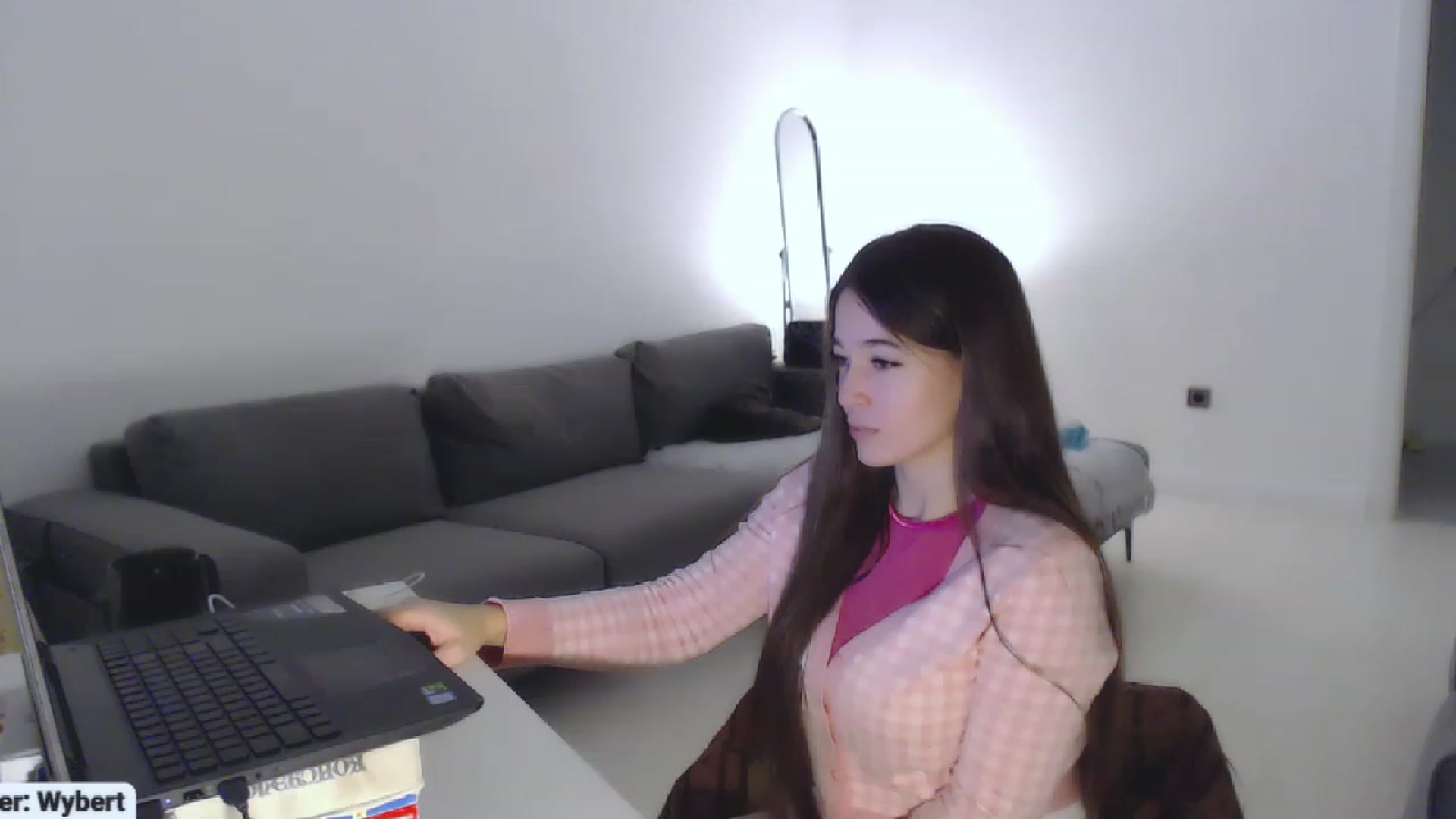 Gallery image thumbnail from Lucky_V's myfreecams stream on, 11/24/2022, 21:40 image 7 of 20