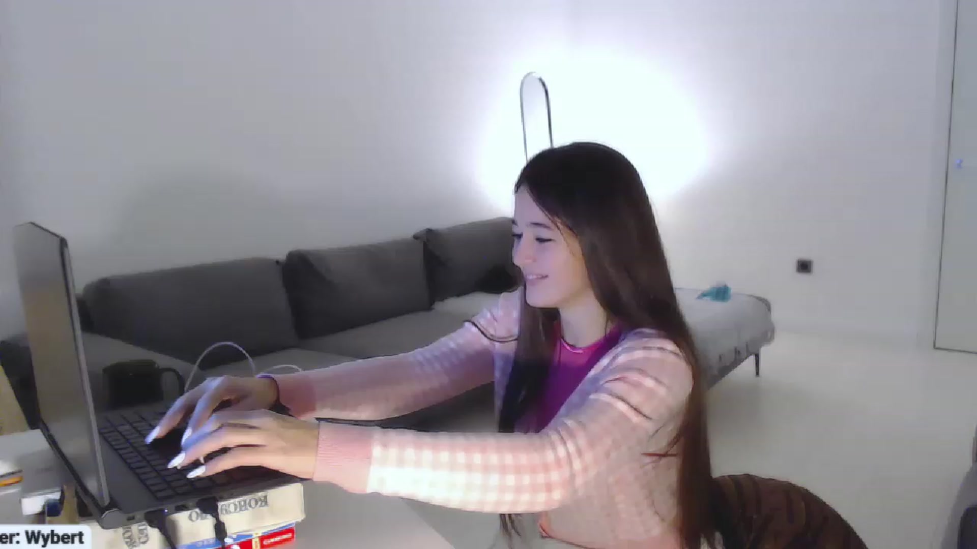 Gallery image thumbnail from Lucky_V's myfreecams stream on, 11/24/2022, 23:52 image 20 of 20