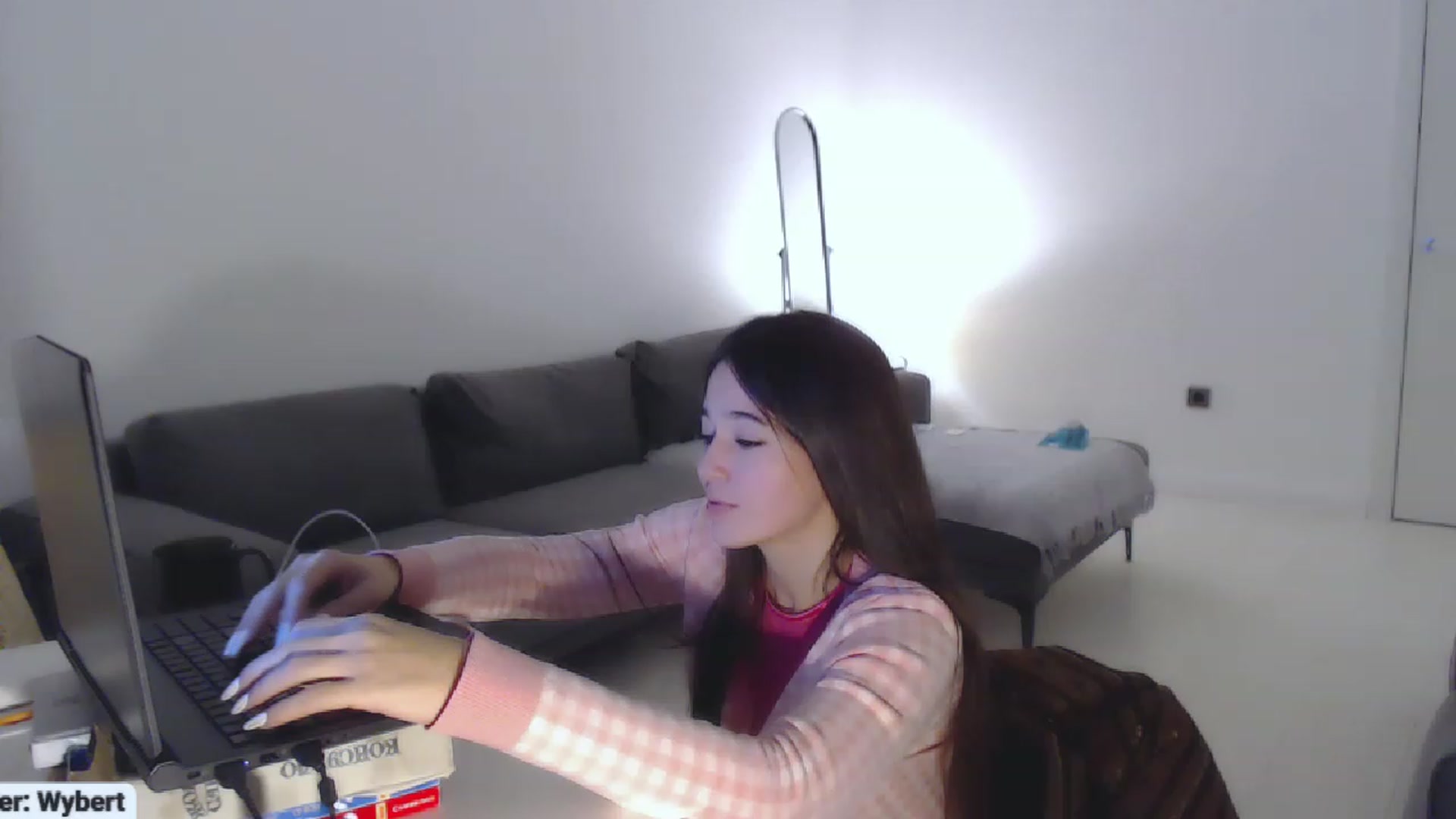 Gallery image thumbnail from Lucky_V's myfreecams stream on, 11/24/2022, 23:52 image 17 of 20
