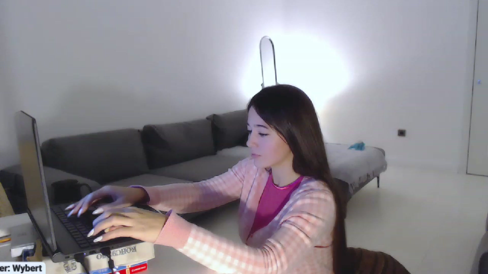 Gallery image thumbnail from Lucky_V's myfreecams stream on, 11/25/2022, 24:11 image 4 of 20