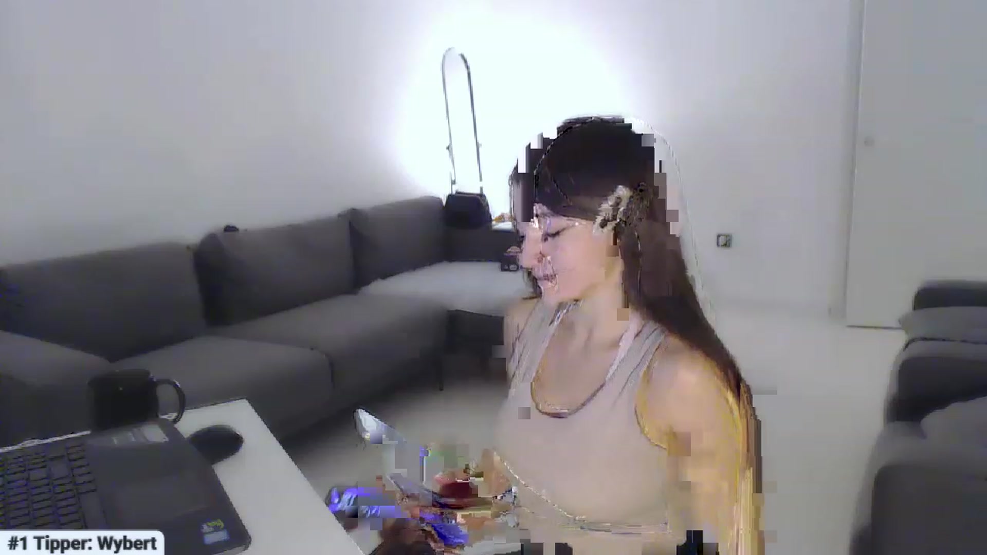 Gallery image thumbnail from Lucky_V's myfreecams stream on, 11/25/2022, 20:47 image 19 of 20