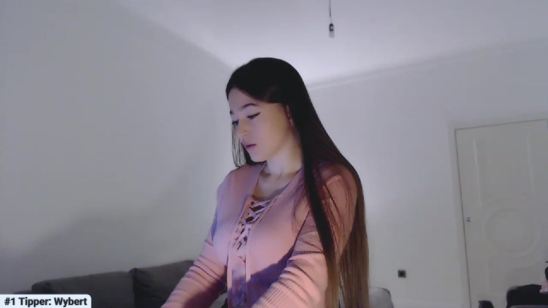 Gallery image thumbnail from Lucky_V's myfreecams stream on, 11/27/2022, 21:01 image 2 of 20