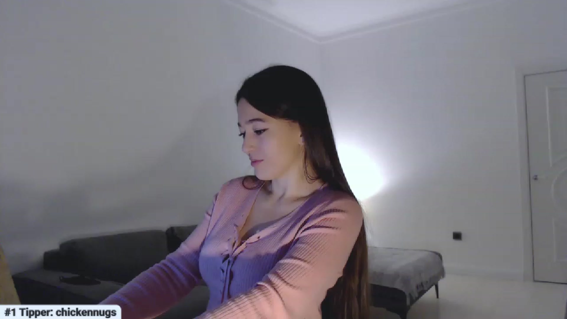 Gallery image thumbnail from Lucky_V's myfreecams stream on, 11/28/2022, 21:38 image 14 of 20