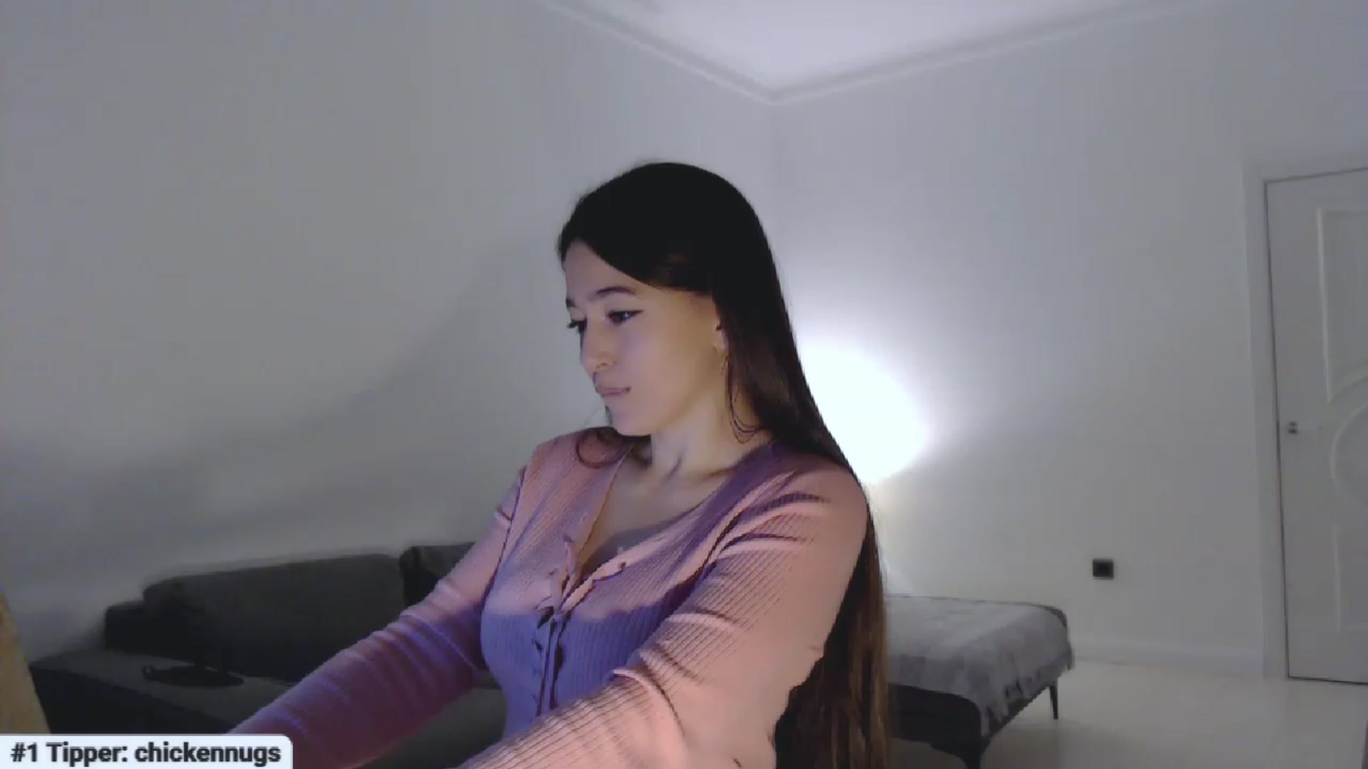 Gallery image thumbnail from Lucky_V's myfreecams stream on, 11/28/2022, 21:38 image 16 of 20