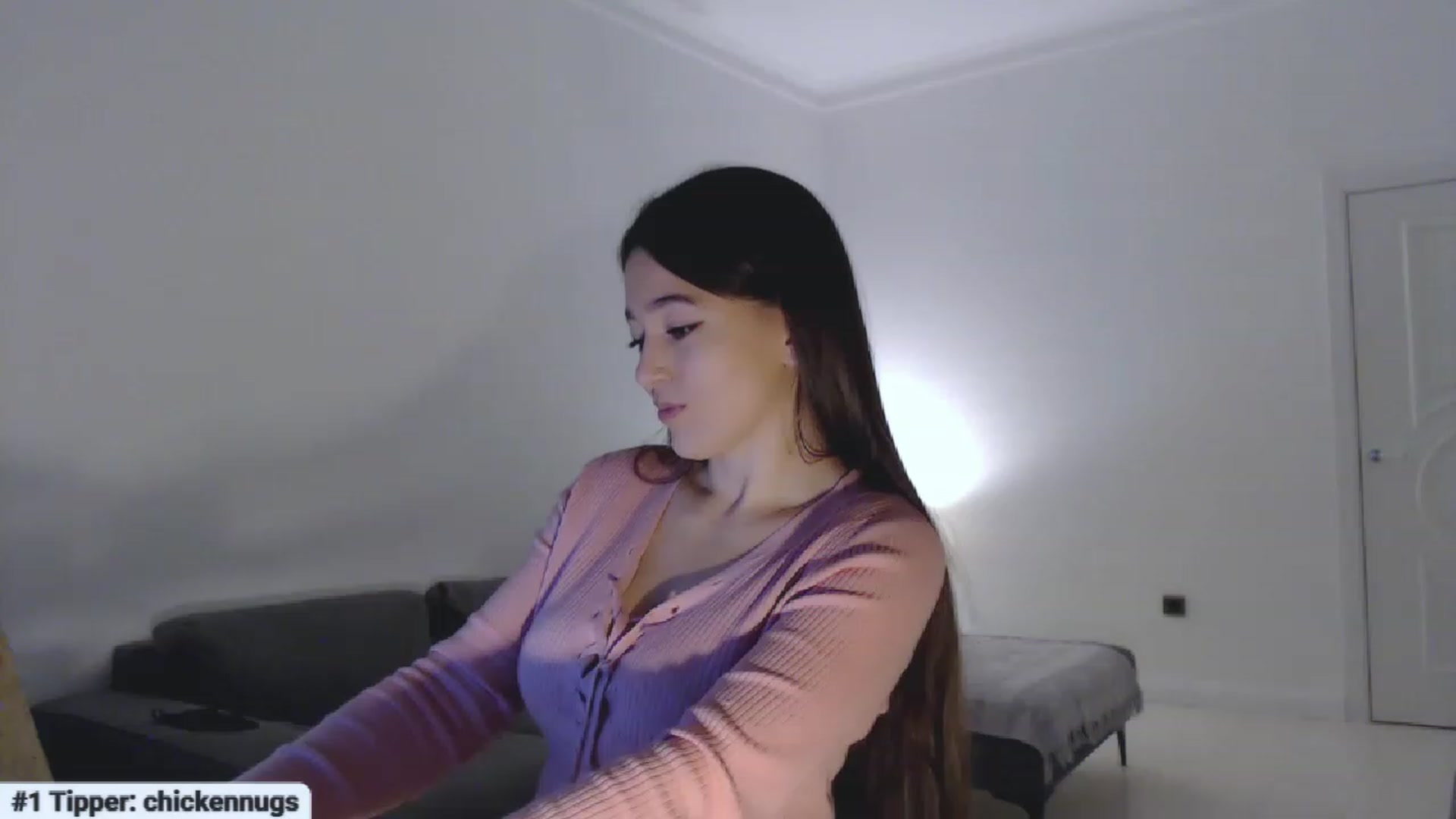 Gallery image thumbnail from Lucky_V's myfreecams stream on, 11/28/2022, 21:38 image 12 of 20
