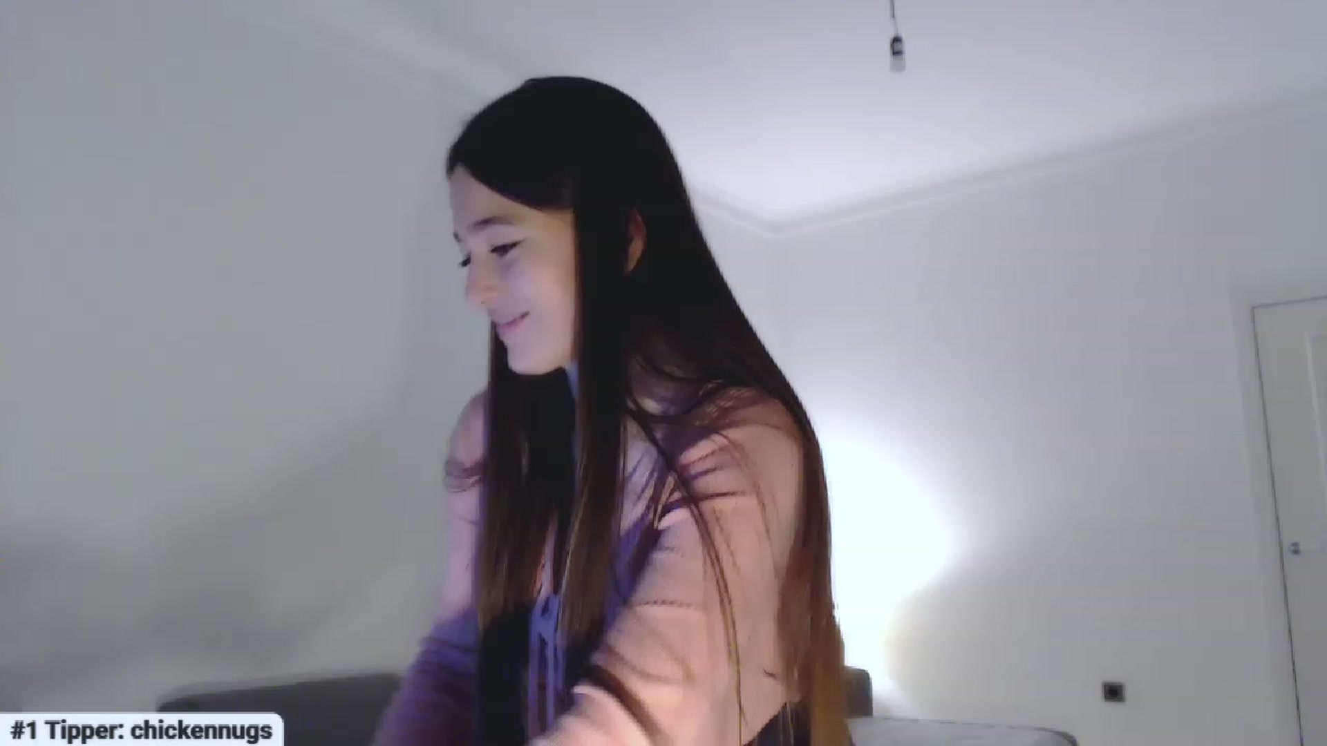 Gallery image thumbnail from Lucky_V's myfreecams stream on, 11/28/2022, 23:20 image 4 of 20