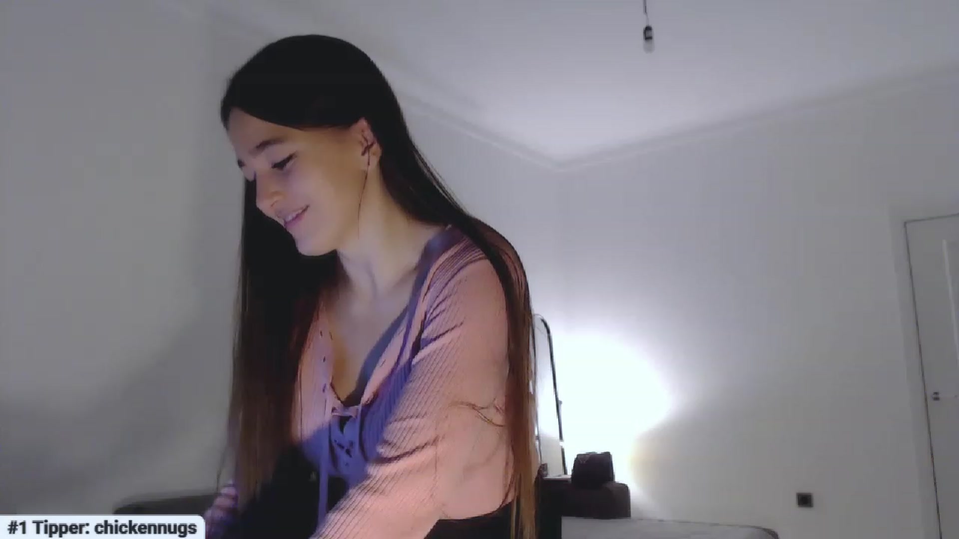 Gallery image thumbnail from Lucky_V's myfreecams stream on, 11/29/2022, 24:01 image 10 of 20