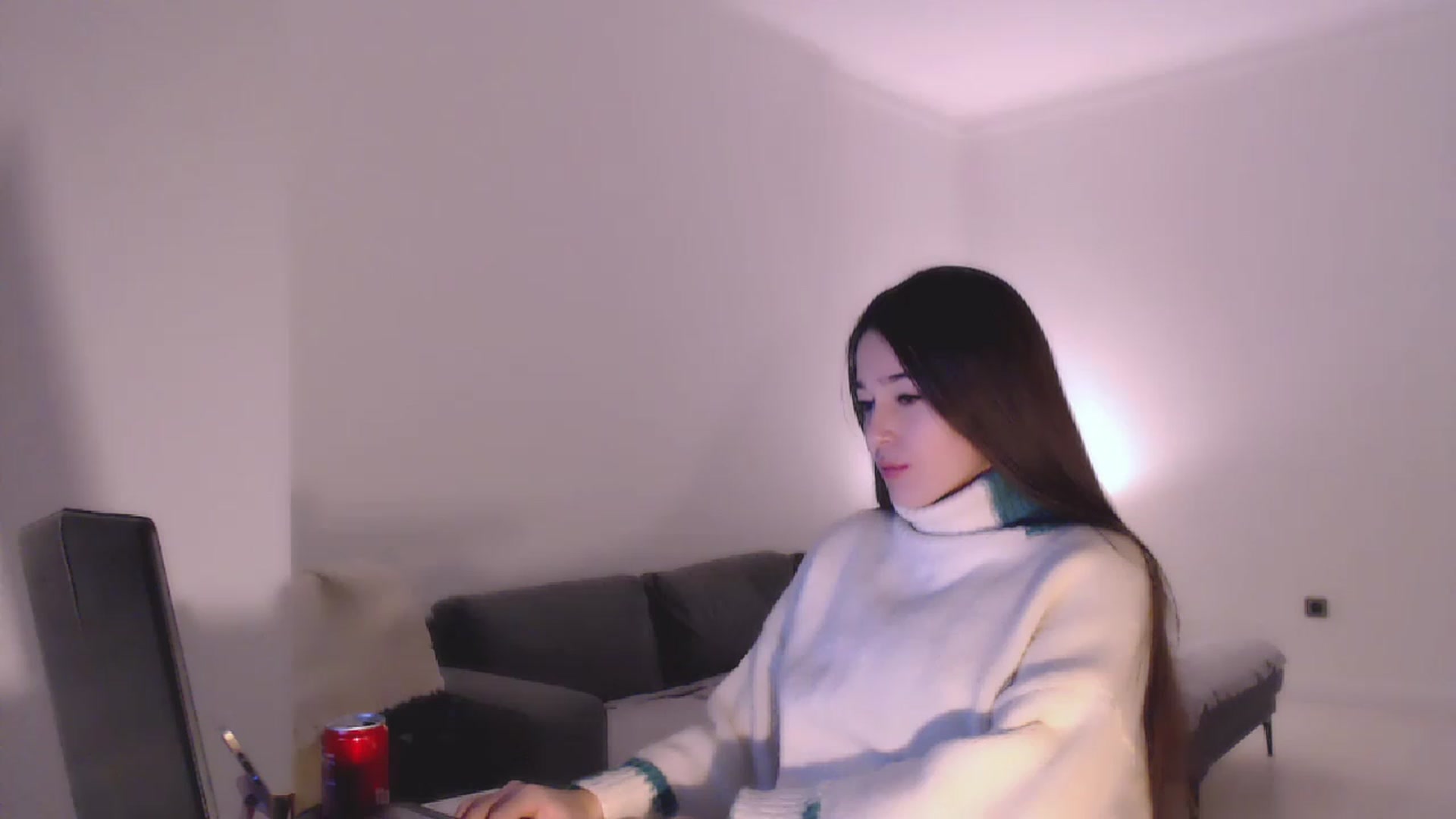 Gallery image thumbnail from Lucky_V's myfreecams stream on, 12/31/2022, 01:04 image 11 of 20