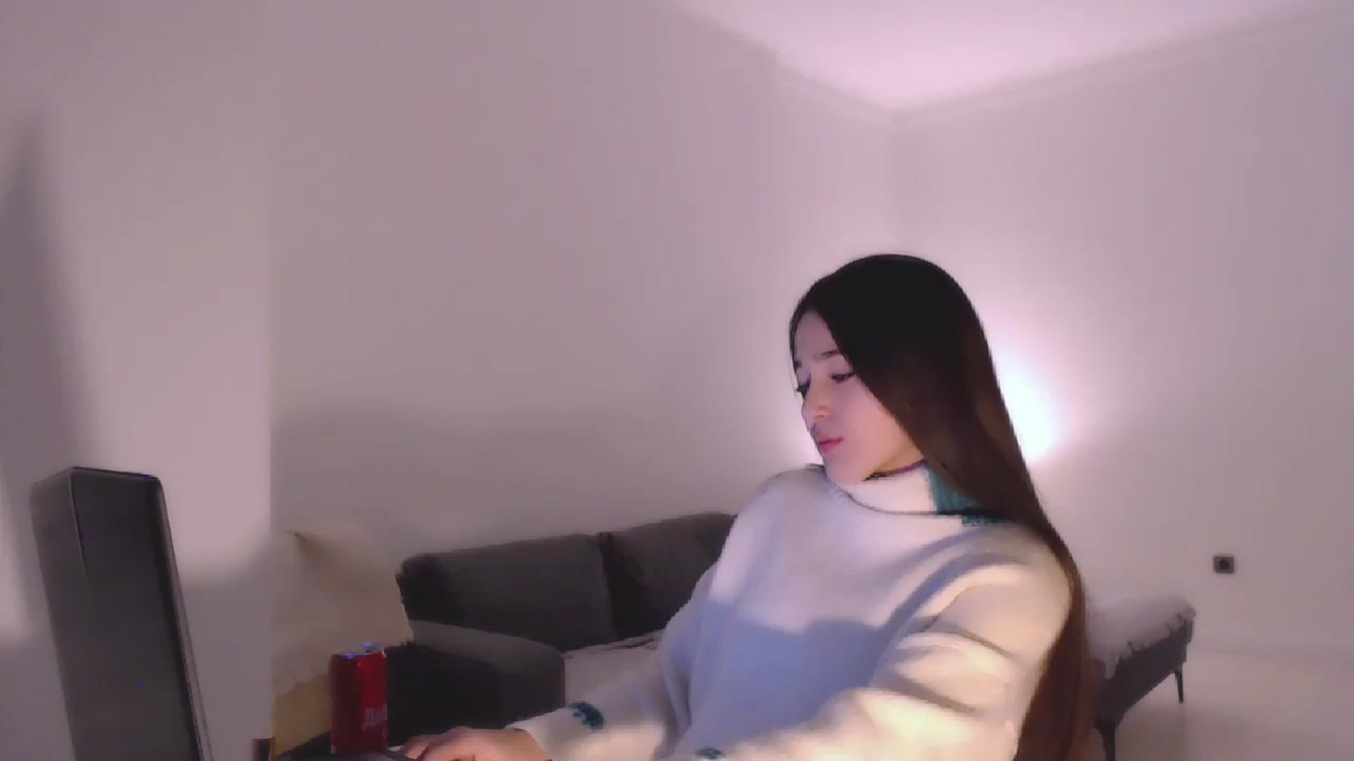 Gallery image thumbnail from Lucky_V's myfreecams stream on, 12/31/2022, 01:04 image 1 of 20