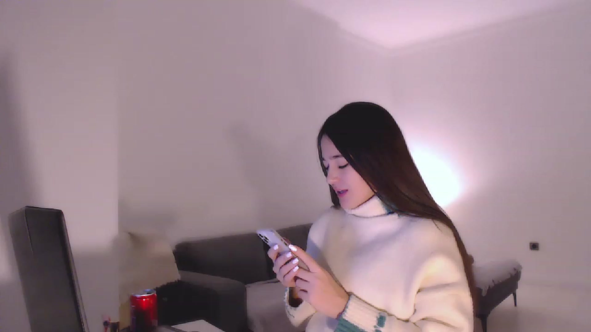 Gallery image thumbnail from Lucky_V's myfreecams stream on, 12/31/2022, 01:04 image 18 of 20
