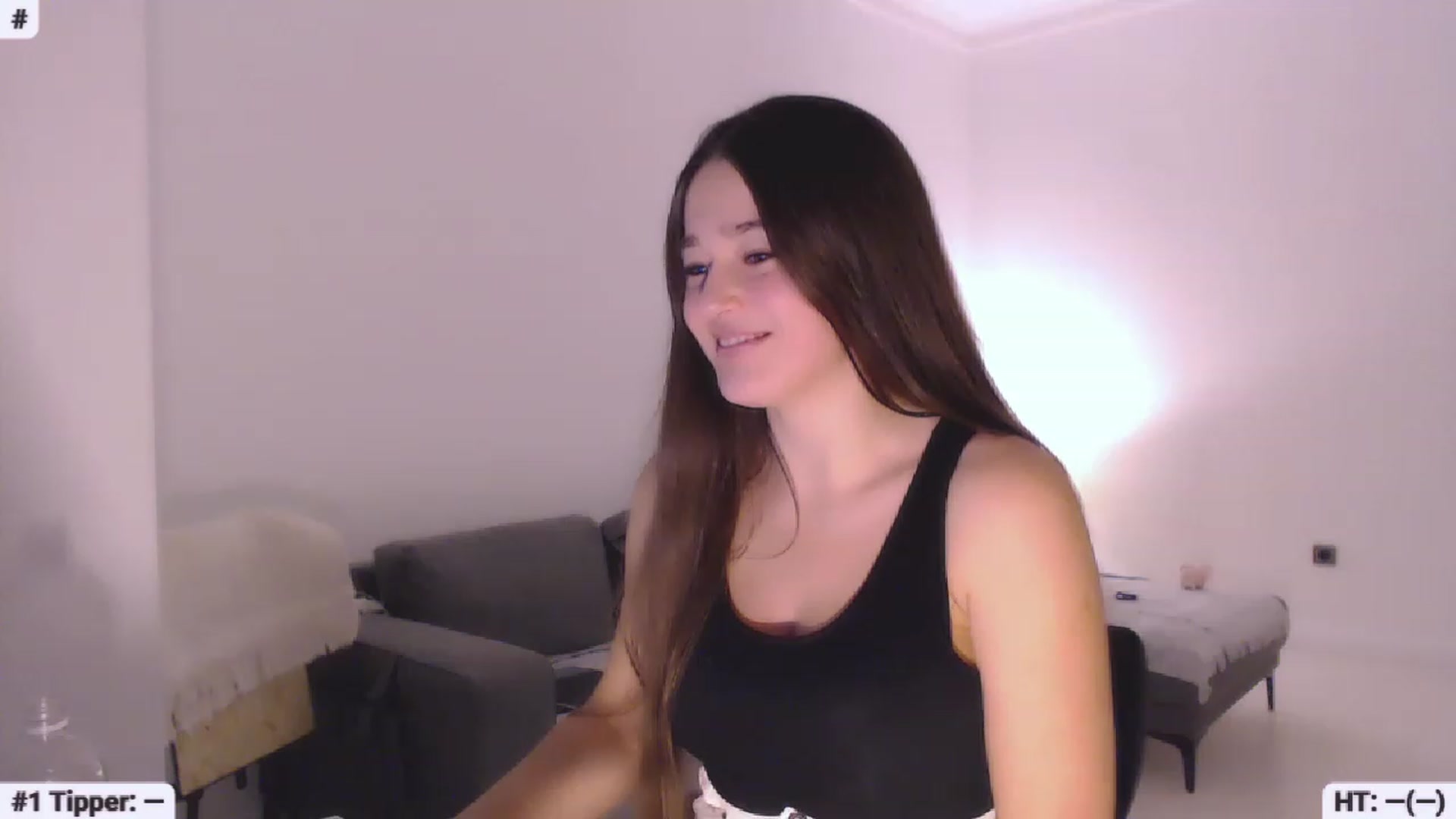 Gallery image thumbnail from Lucky_V's myfreecams stream on, 01/08/2023, 20:04 image 6 of 20