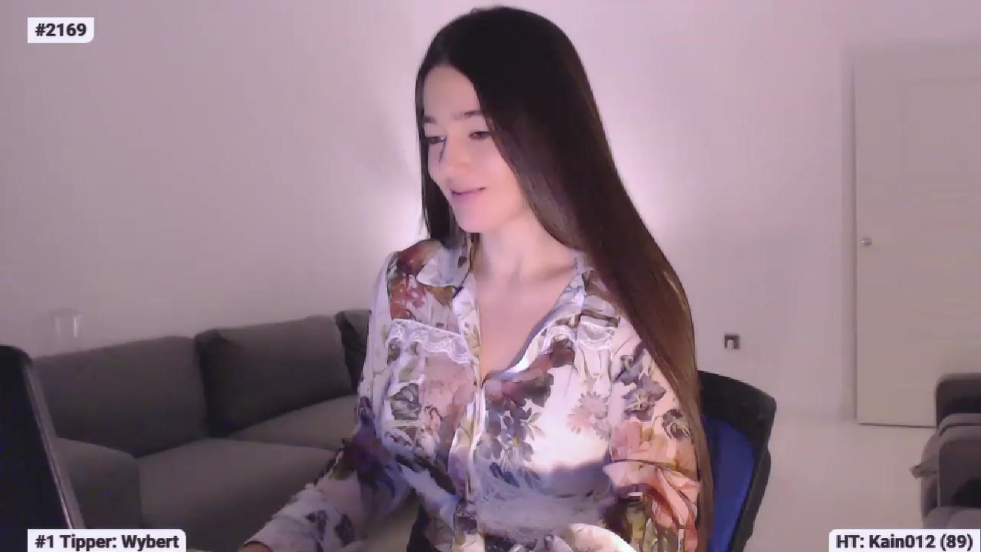 Gallery image thumbnail from Lucky_V's myfreecams stream on, 01/23/2023, 24:01 image 2 of 20