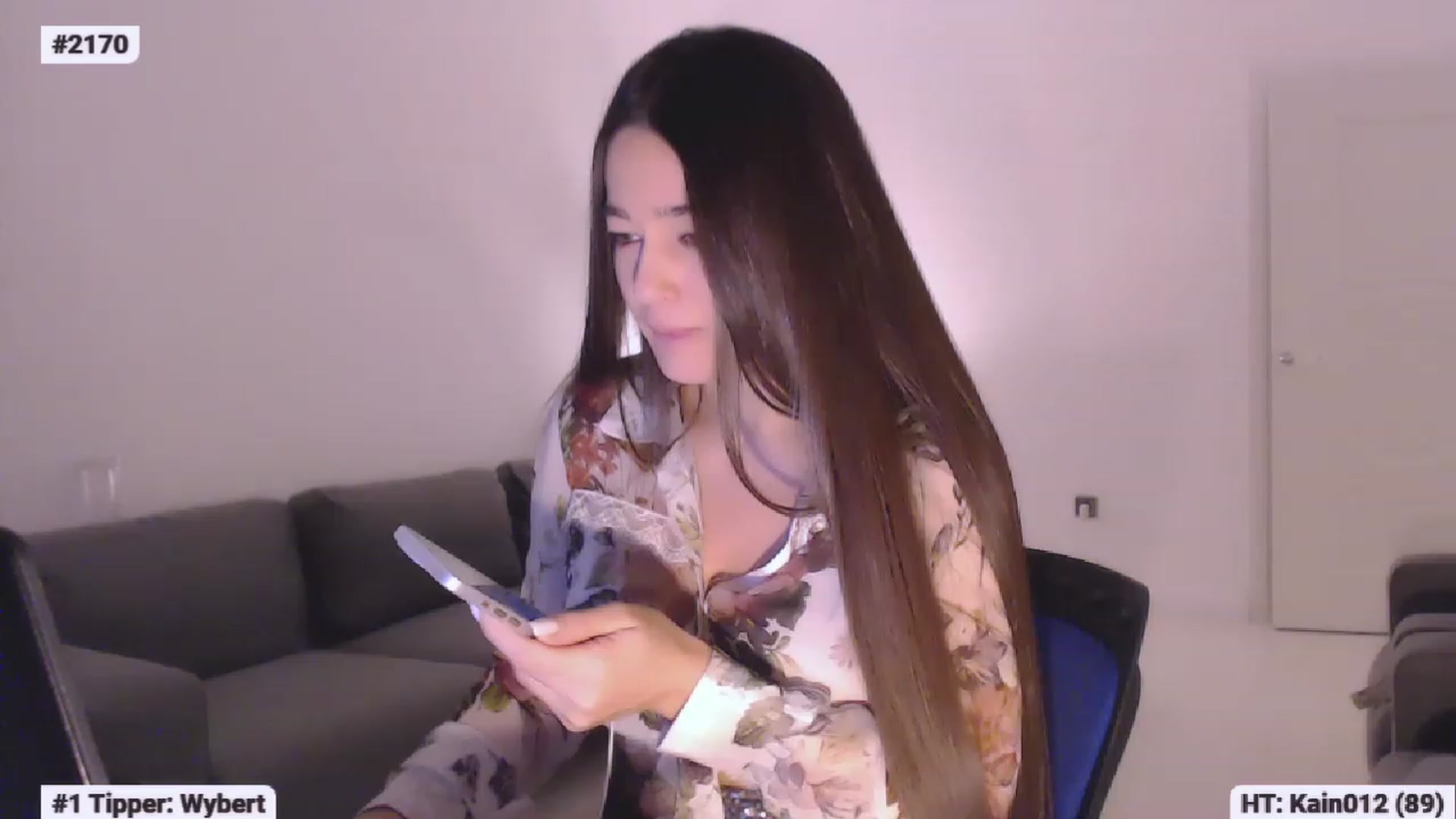 Gallery image thumbnail from Lucky_V's myfreecams stream on, 01/23/2023, 24:01 image 7 of 20