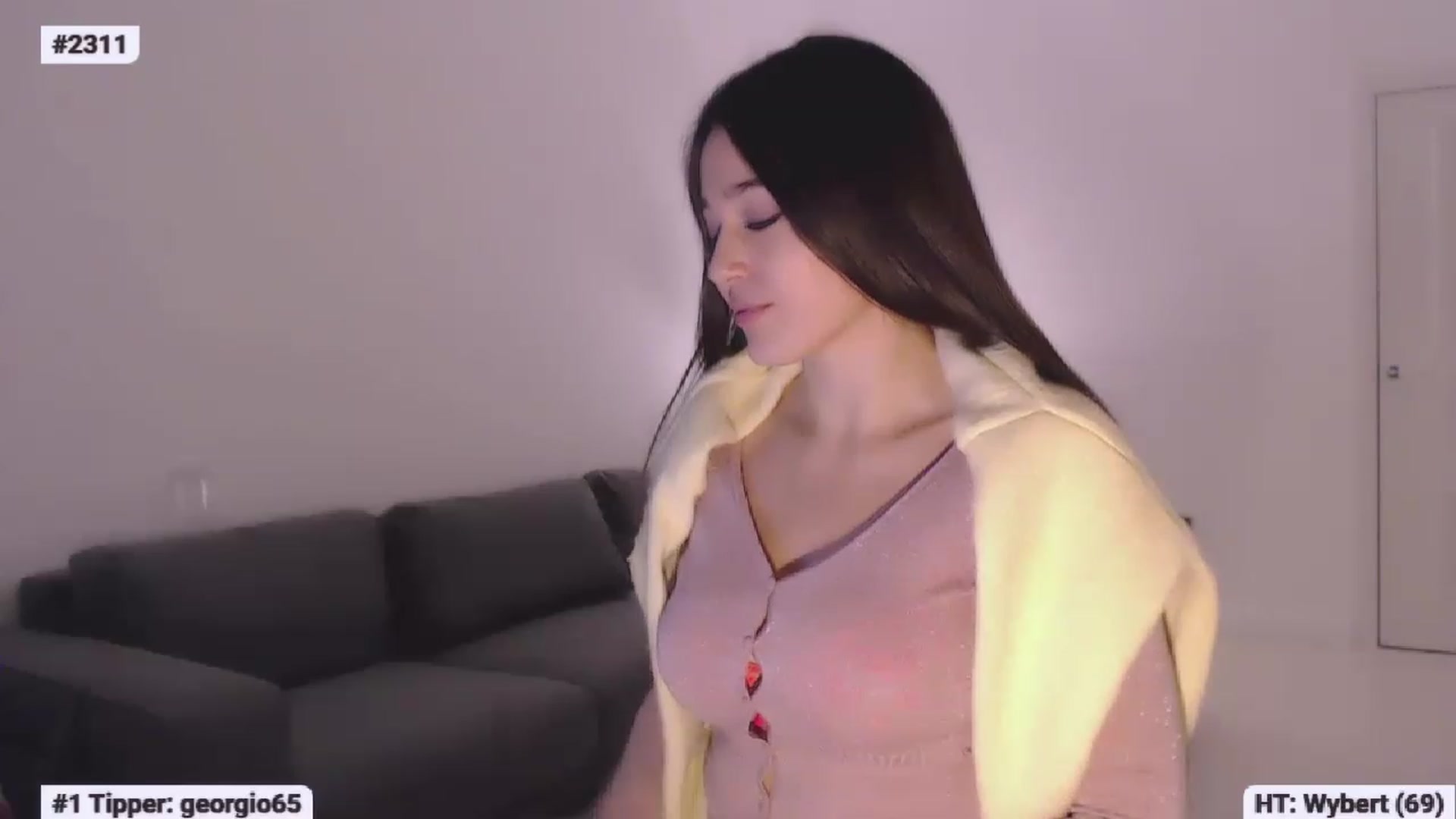 Gallery image thumbnail from Lucky_V's myfreecams stream on, 01/25/2023, 20:53 image 13 of 20