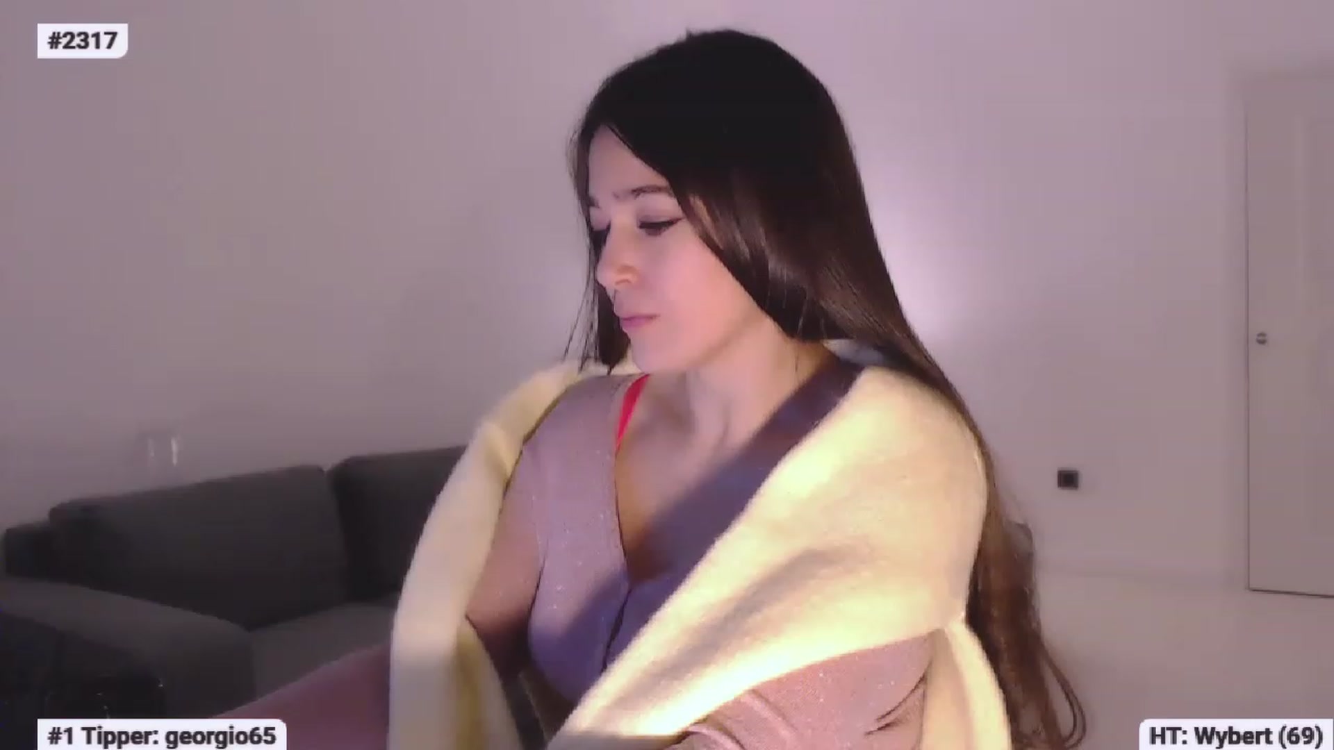 Gallery image thumbnail from Lucky_V's myfreecams stream on, 01/25/2023, 23:08 image 7 of 20