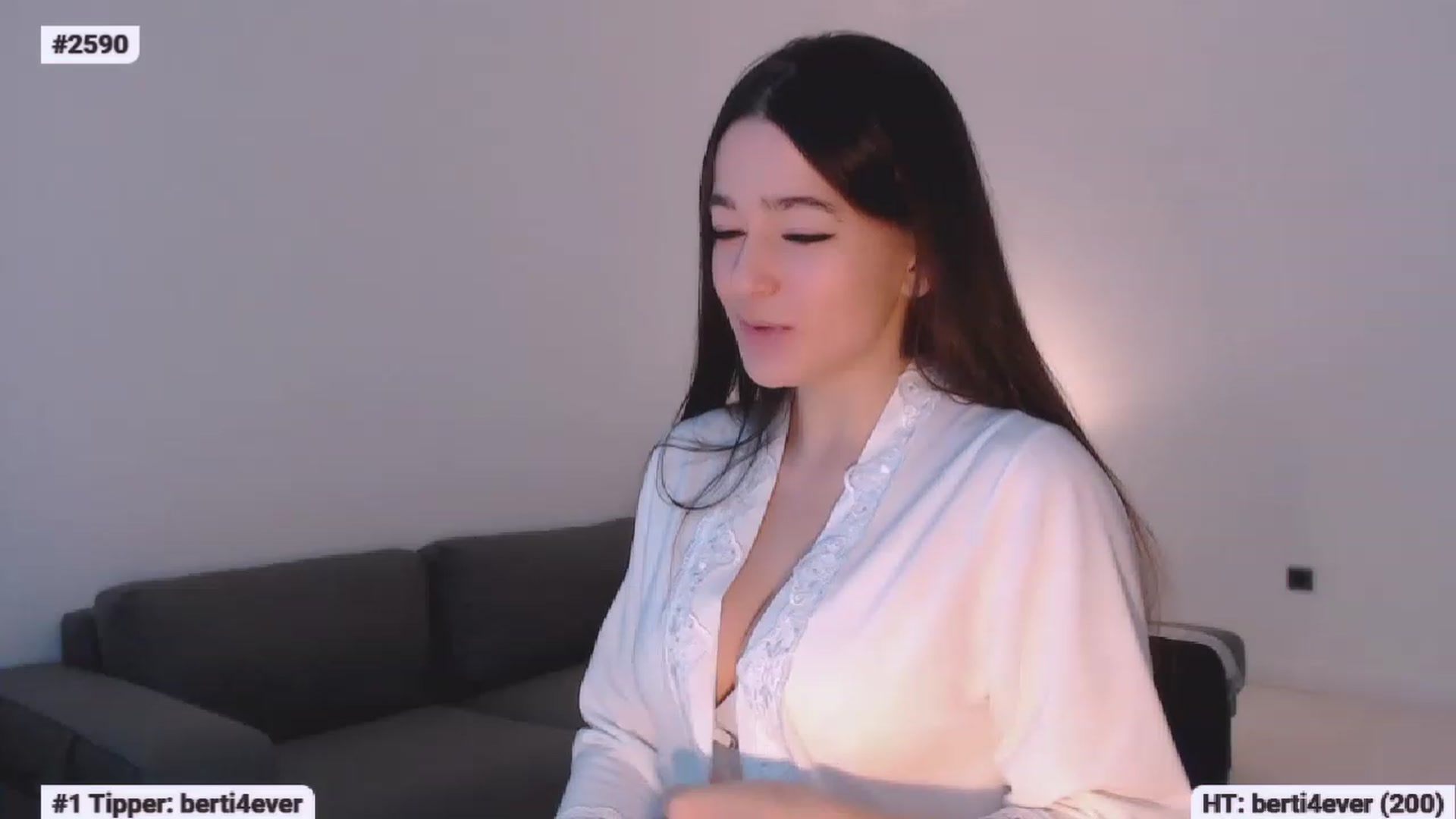 Gallery image thumbnail from Lucky_V's myfreecams stream on, 01/29/2023, 10:22 image 6 of 20