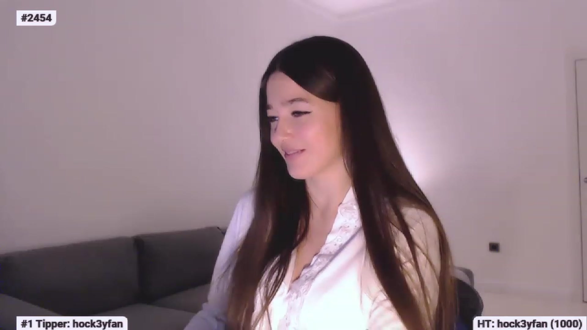 Gallery image thumbnail from Lucky_V's myfreecams stream on, 01/29/2023, 19:11 image 15 of 20