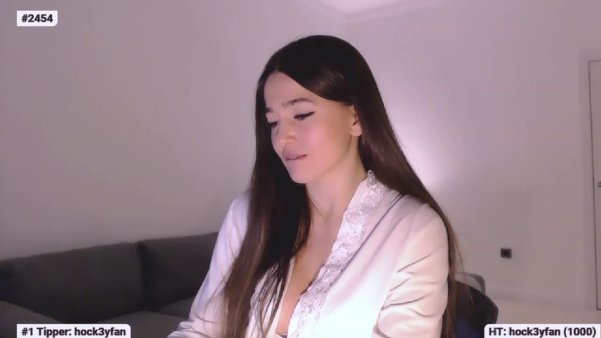 Gallery image thumbnail from Lucky_V's myfreecams stream on, 01/29/2023, 19:11 image 16 of 20