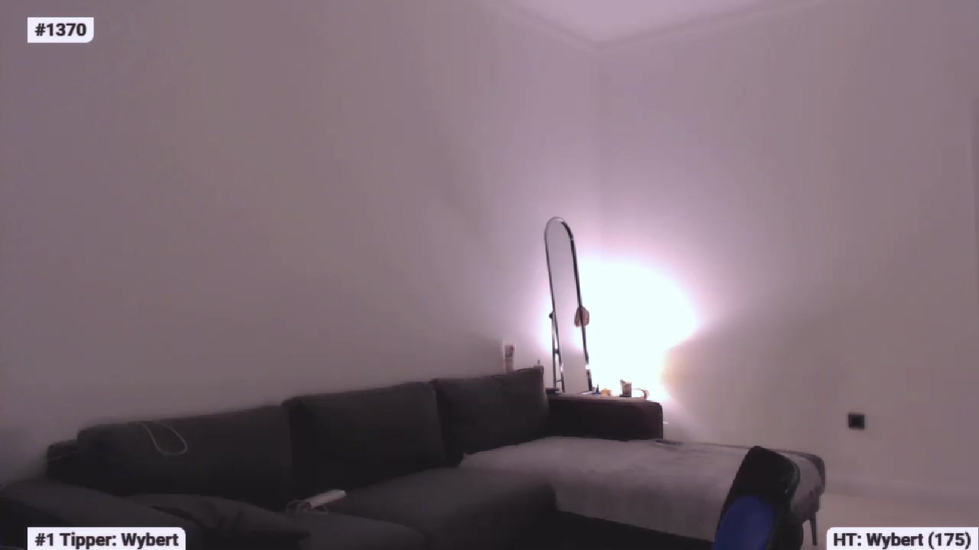 Gallery image thumbnail from Lucky_V's myfreecams stream on, 01/31/2023, 20:29 image 7 of 20