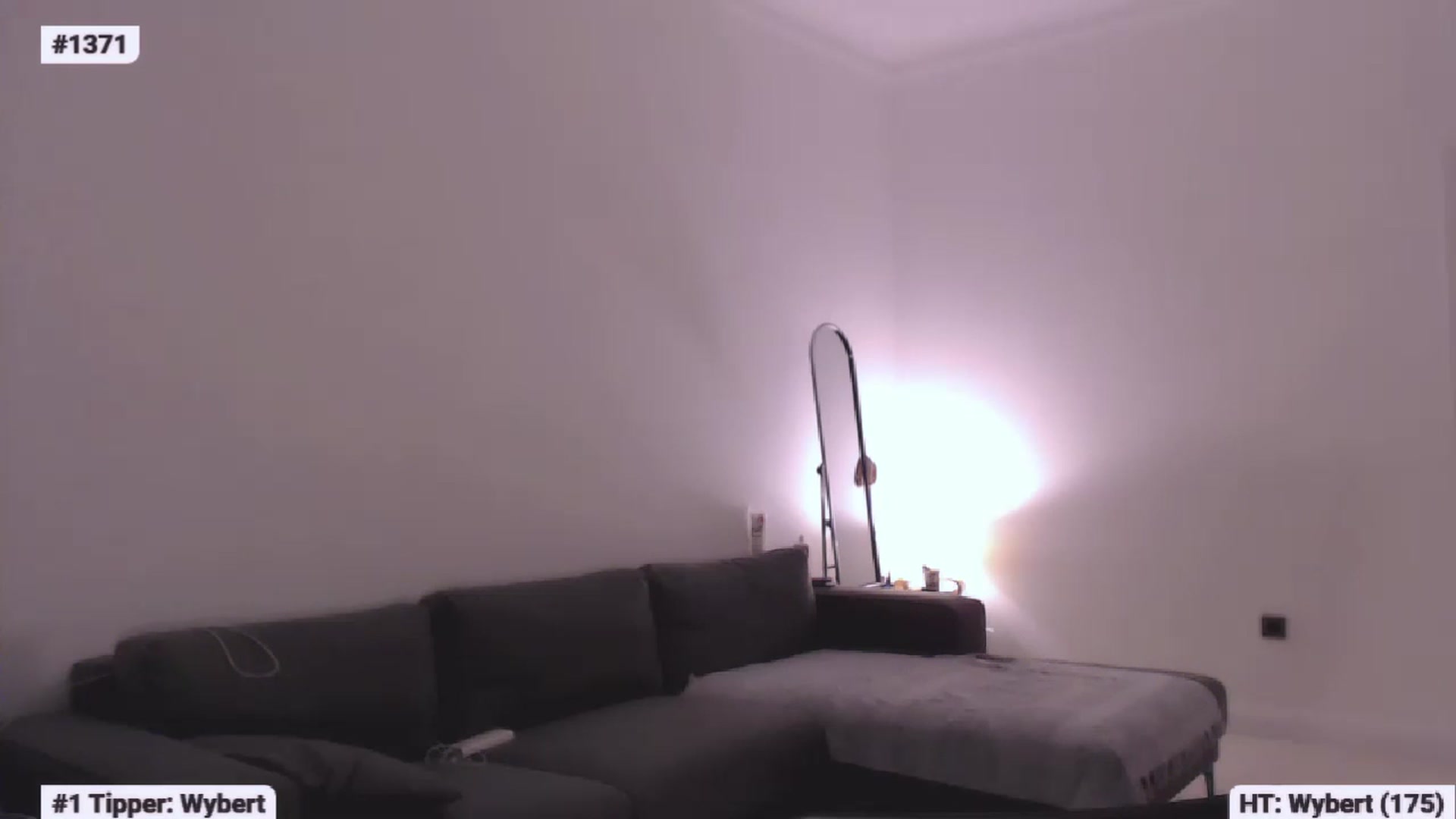 Gallery image thumbnail from Lucky_V's myfreecams stream on, 01/31/2023, 20:29 image 12 of 20